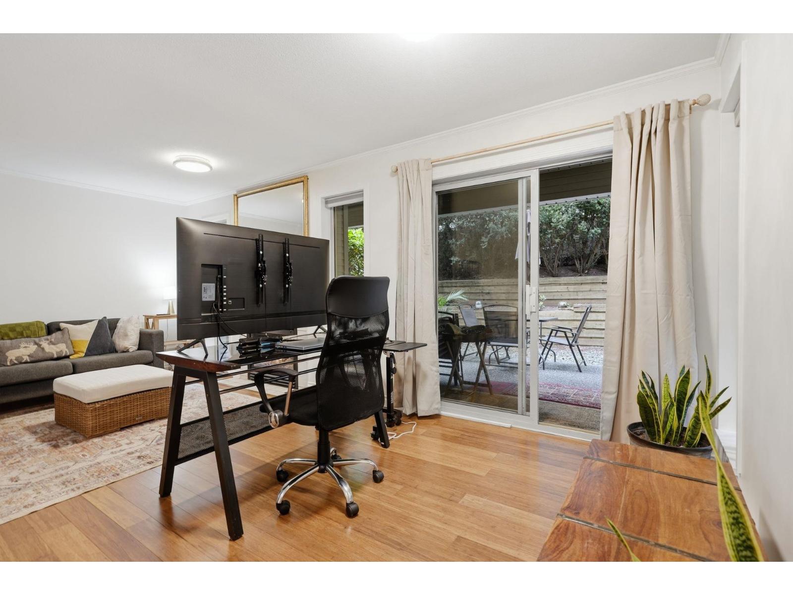 116 33478 Roberts Avenue Property Photo 14