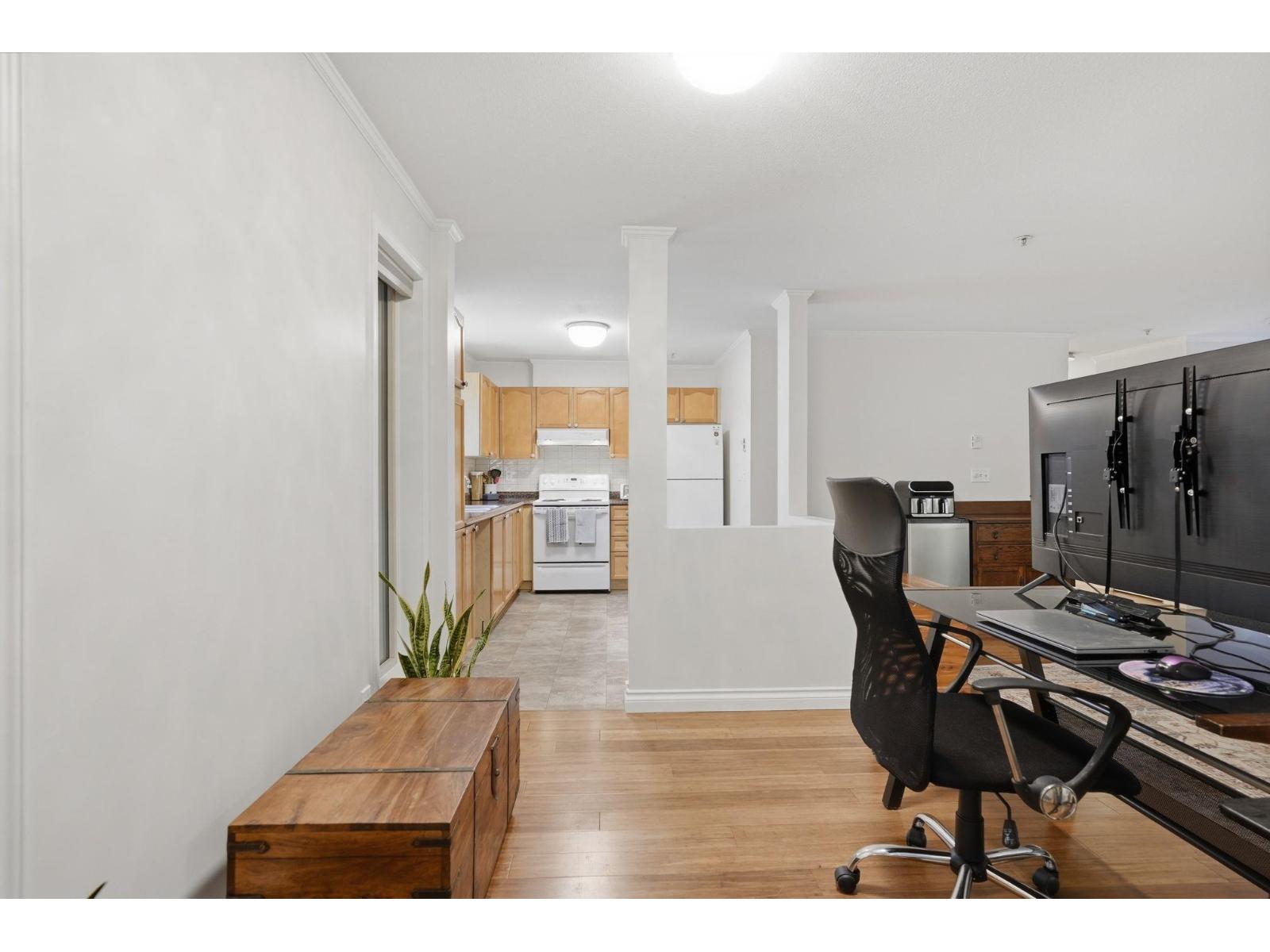 116 33478 Roberts Avenue Property Photo 15
