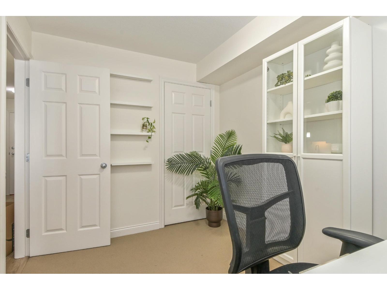 209 5454 198 Street Property Photo 13