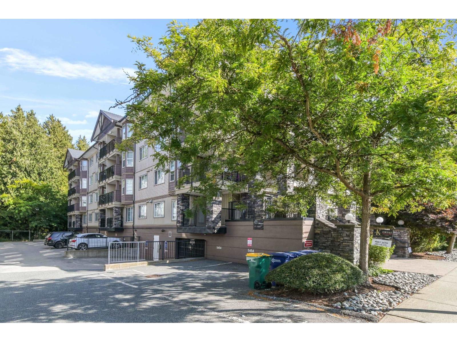 209 5454 198 Street Property Photo 21