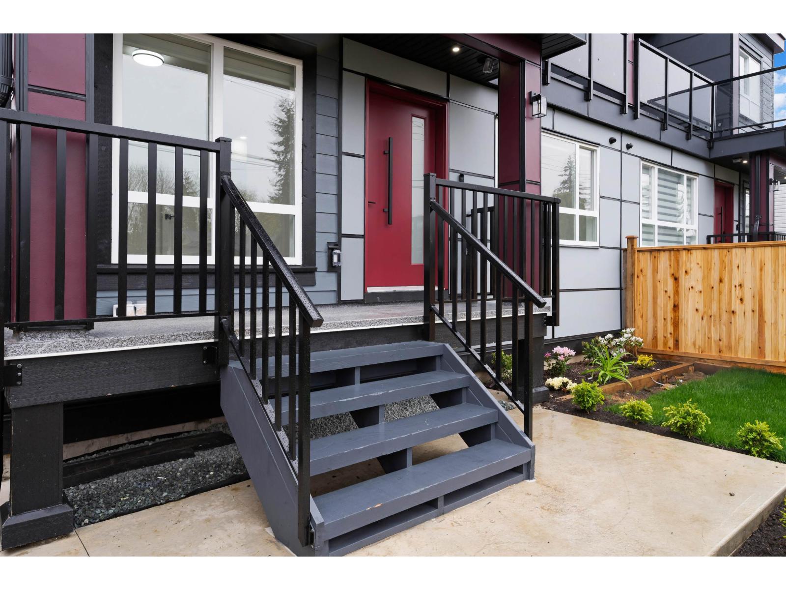 102 10432 128 Street Property Photo 4
