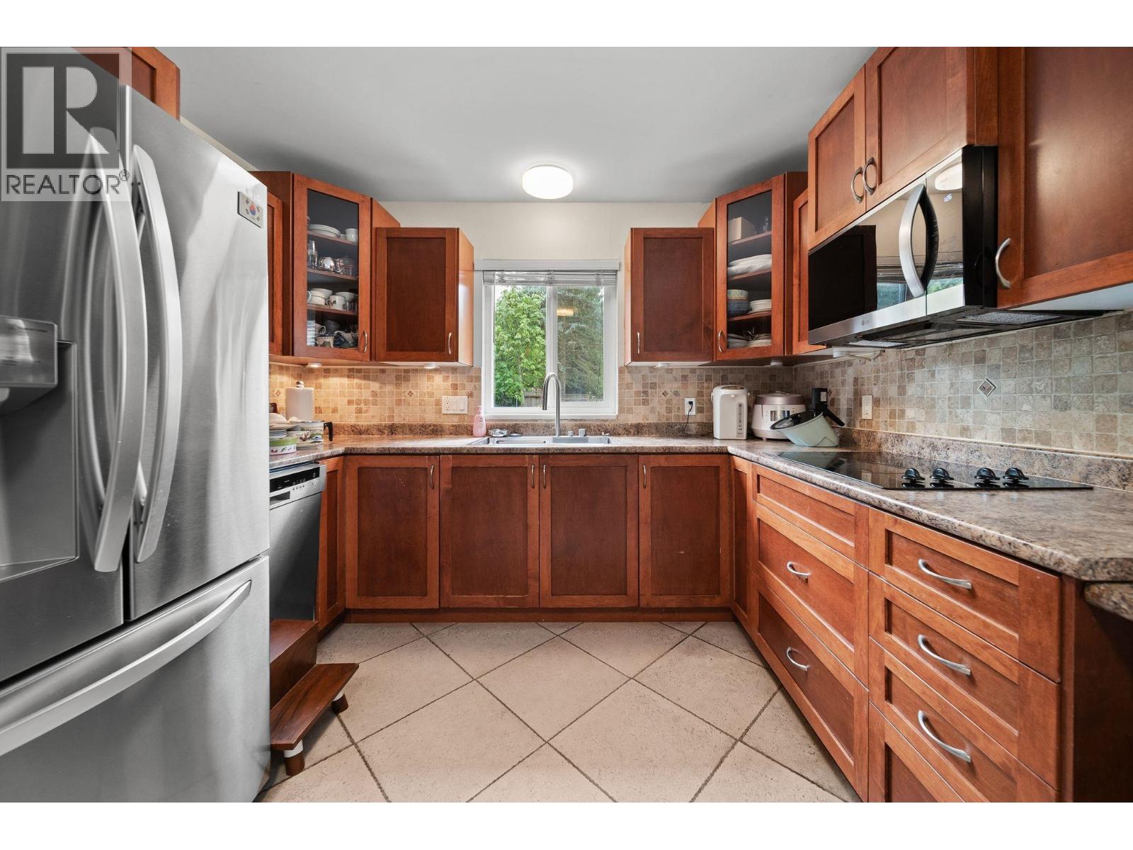 1003 Windward Drive Property Photo 3