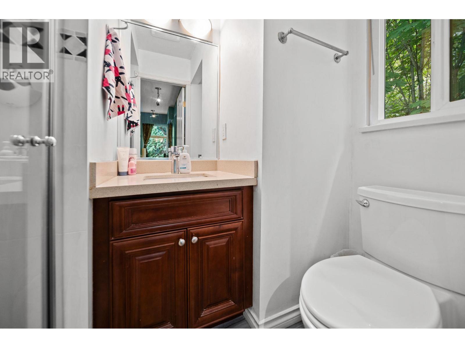 1003 Windward Drive Property Photo 17