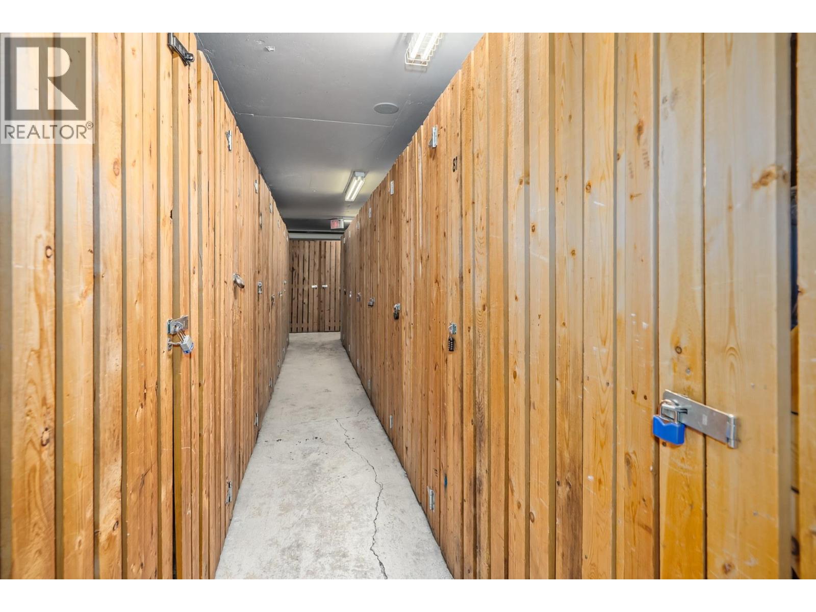 905 1188 Howe Street Property Photo 31