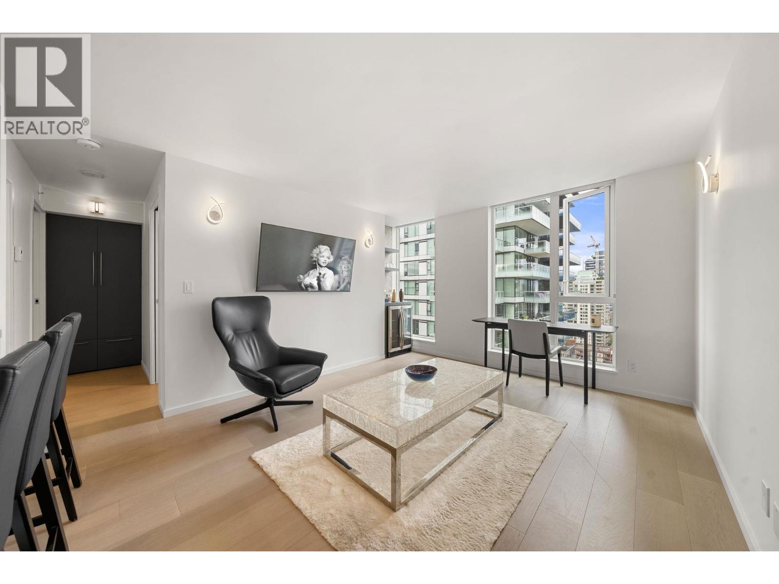 2501 1351 Continental Street Property Photo 1