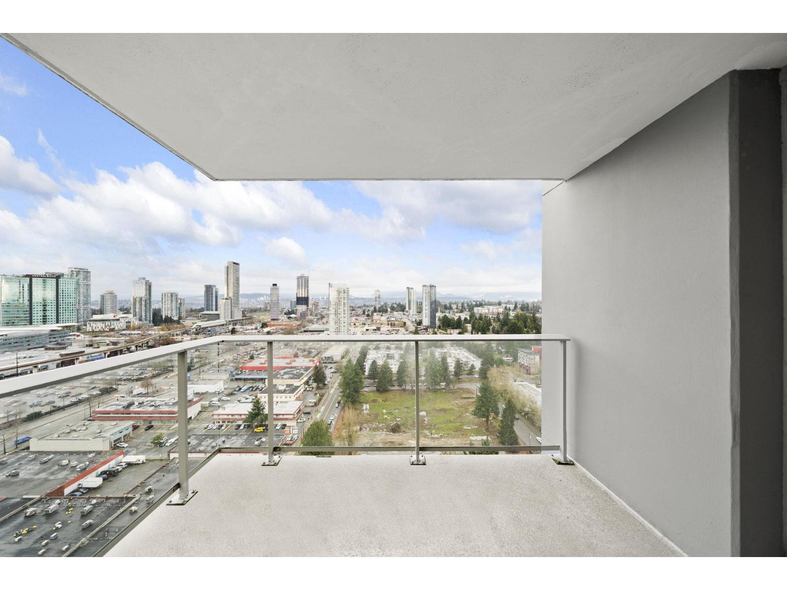 3209 13696 100 Avenue Property Photo 11