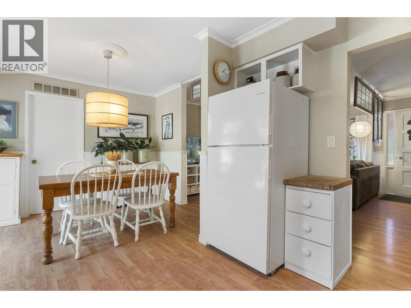 5439 River Road Property Photo 16