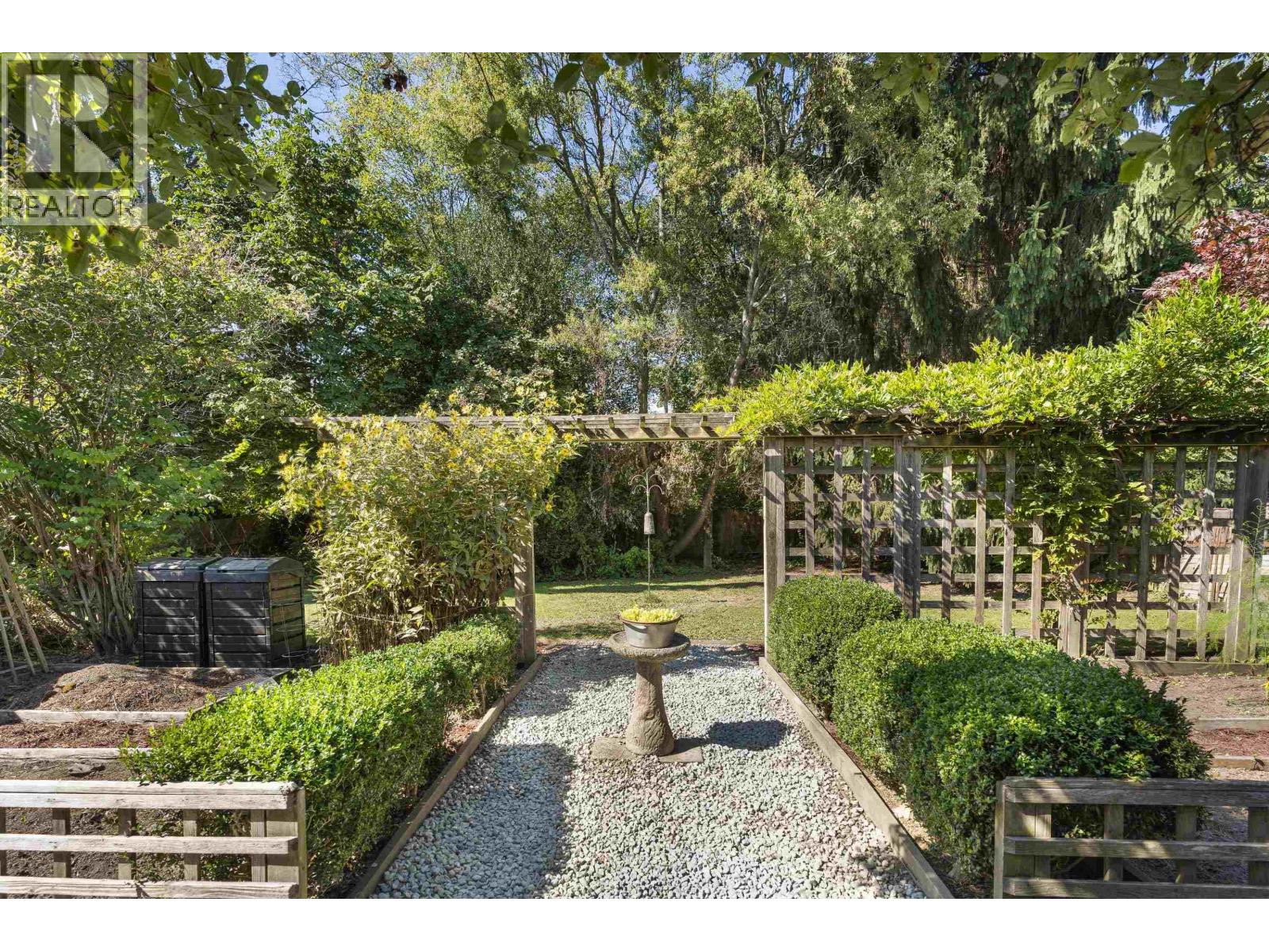 5439 River Road Property Photo 30