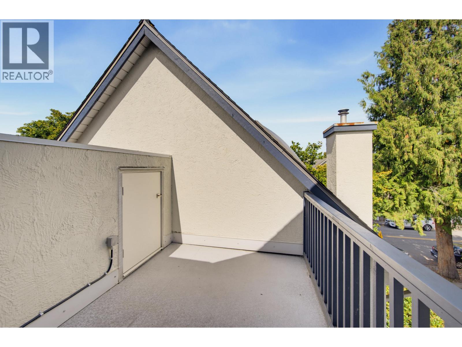 4 4890 48 Avenue Property Photo 27