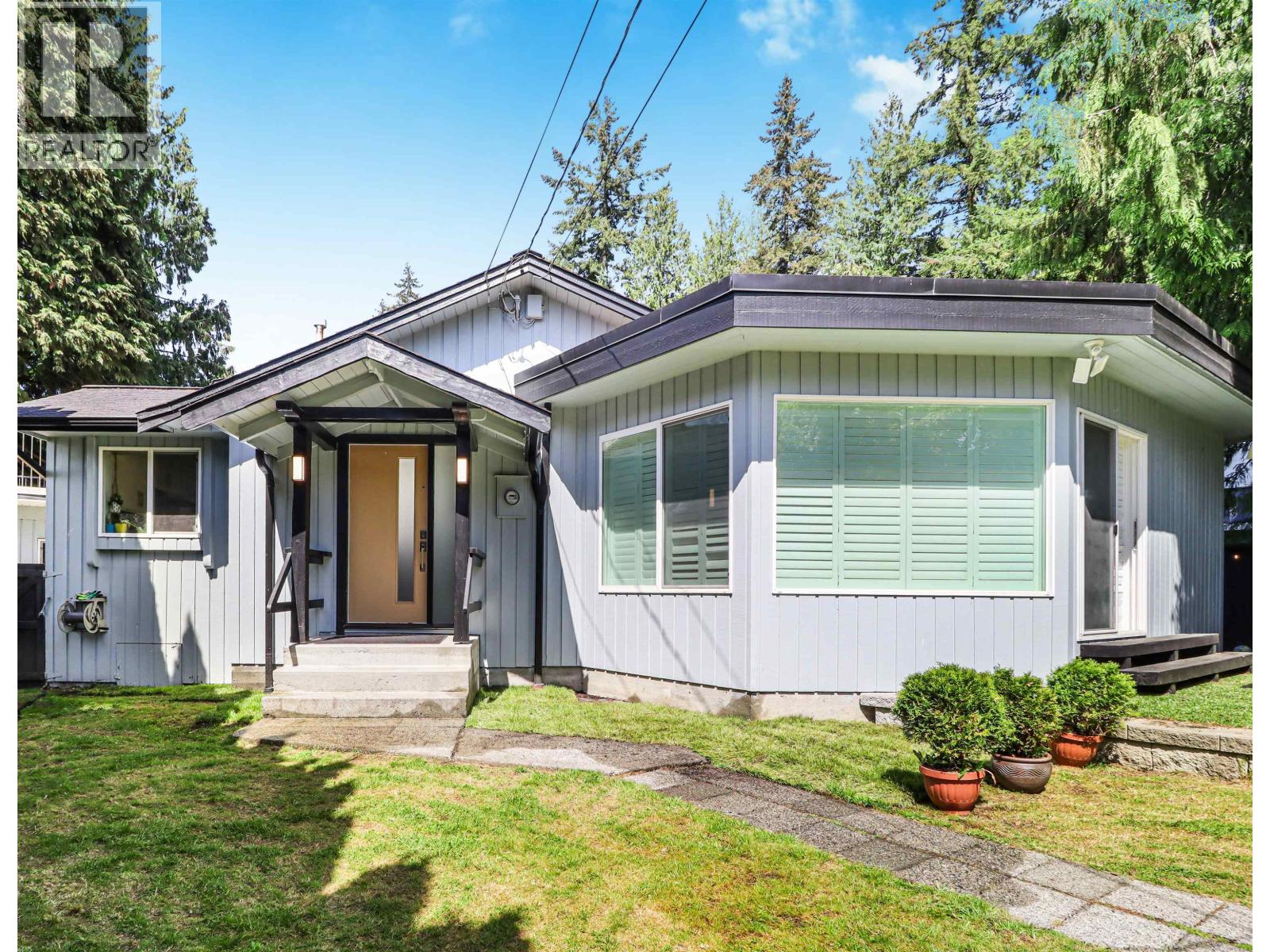 1225 Foster Avenue Property Photo 1