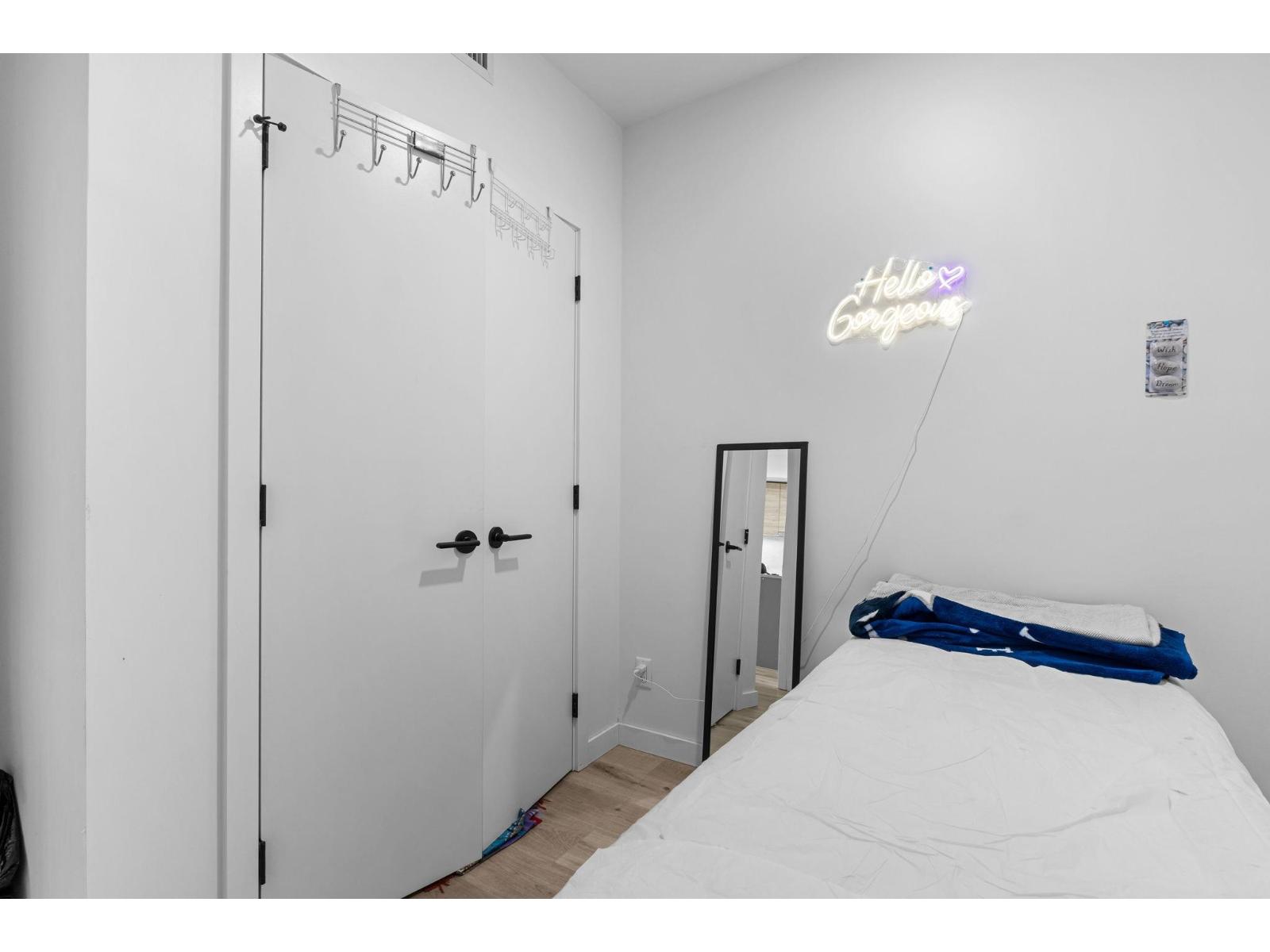 3012 10448 University Drive Property Photo 15