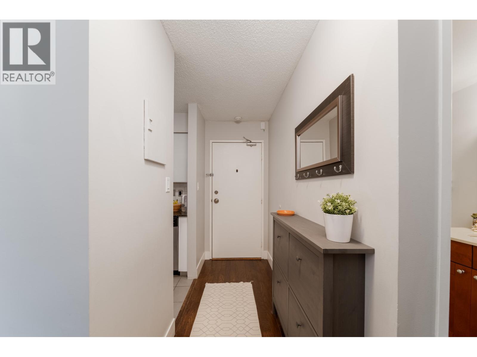 303 2450 Cornwall Avenue Property Photo 18
