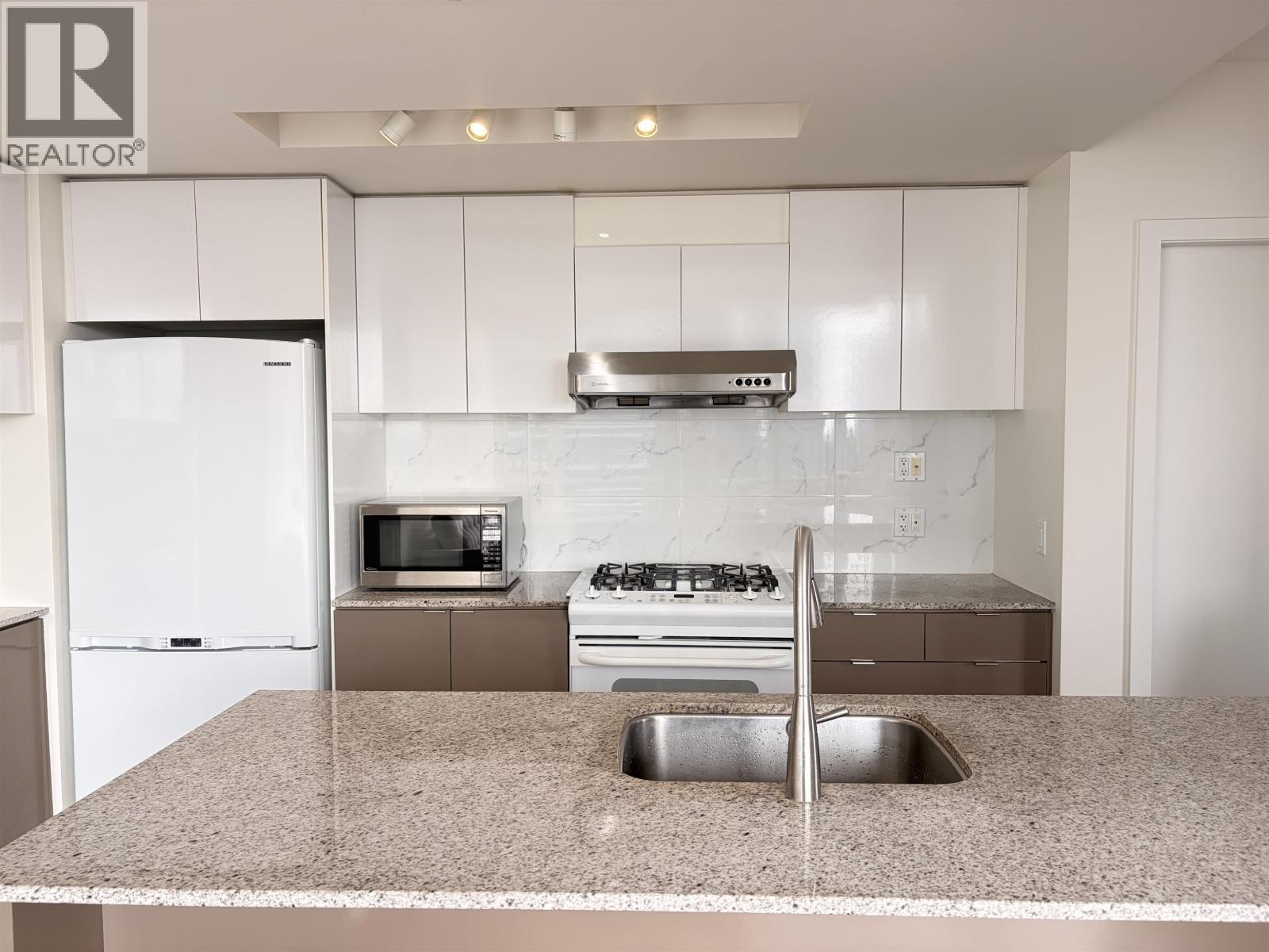 1906 4808 Hazel Street Property Photo 11
