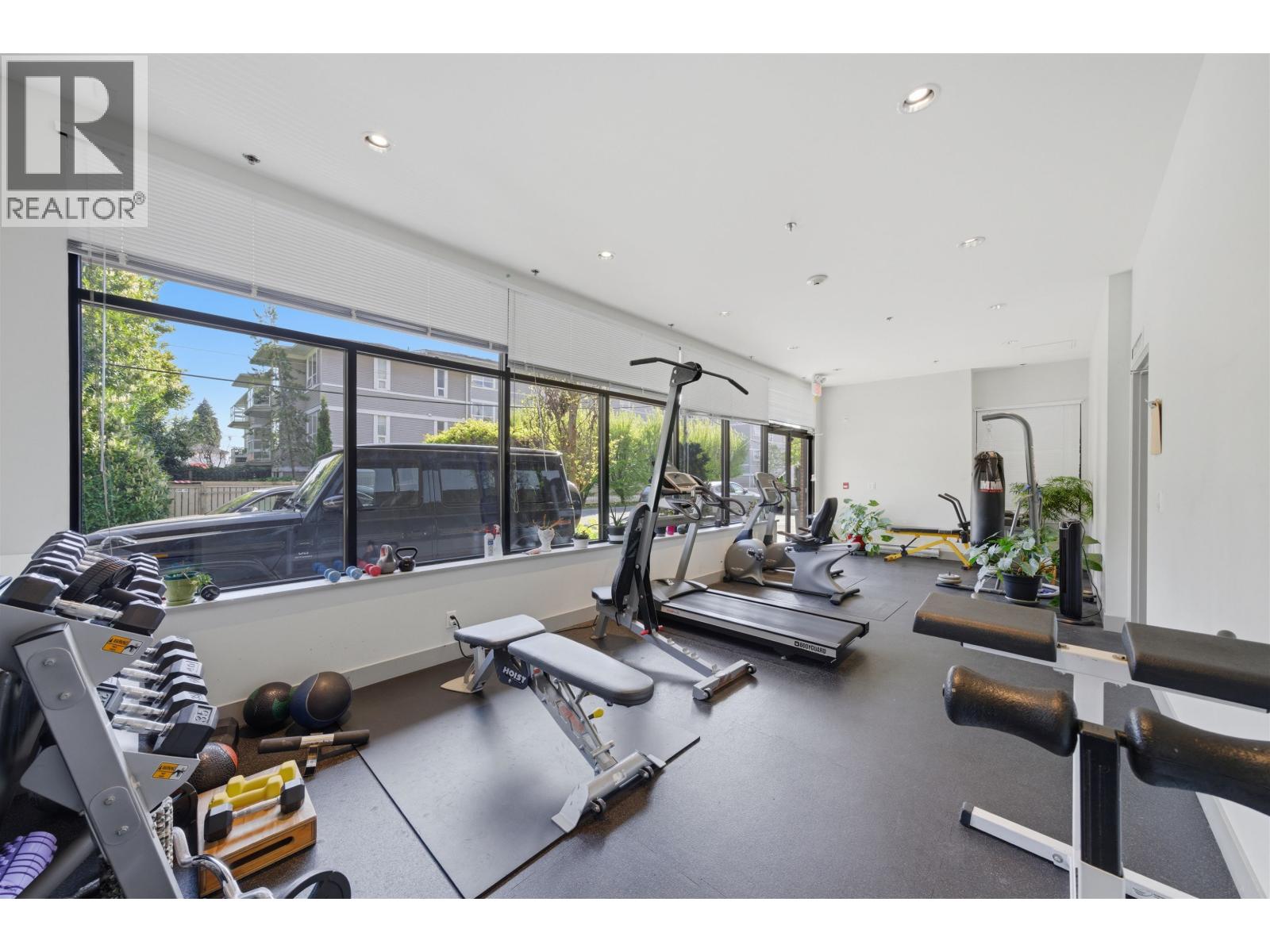 204 1273 Marine Drive Property Photo 26