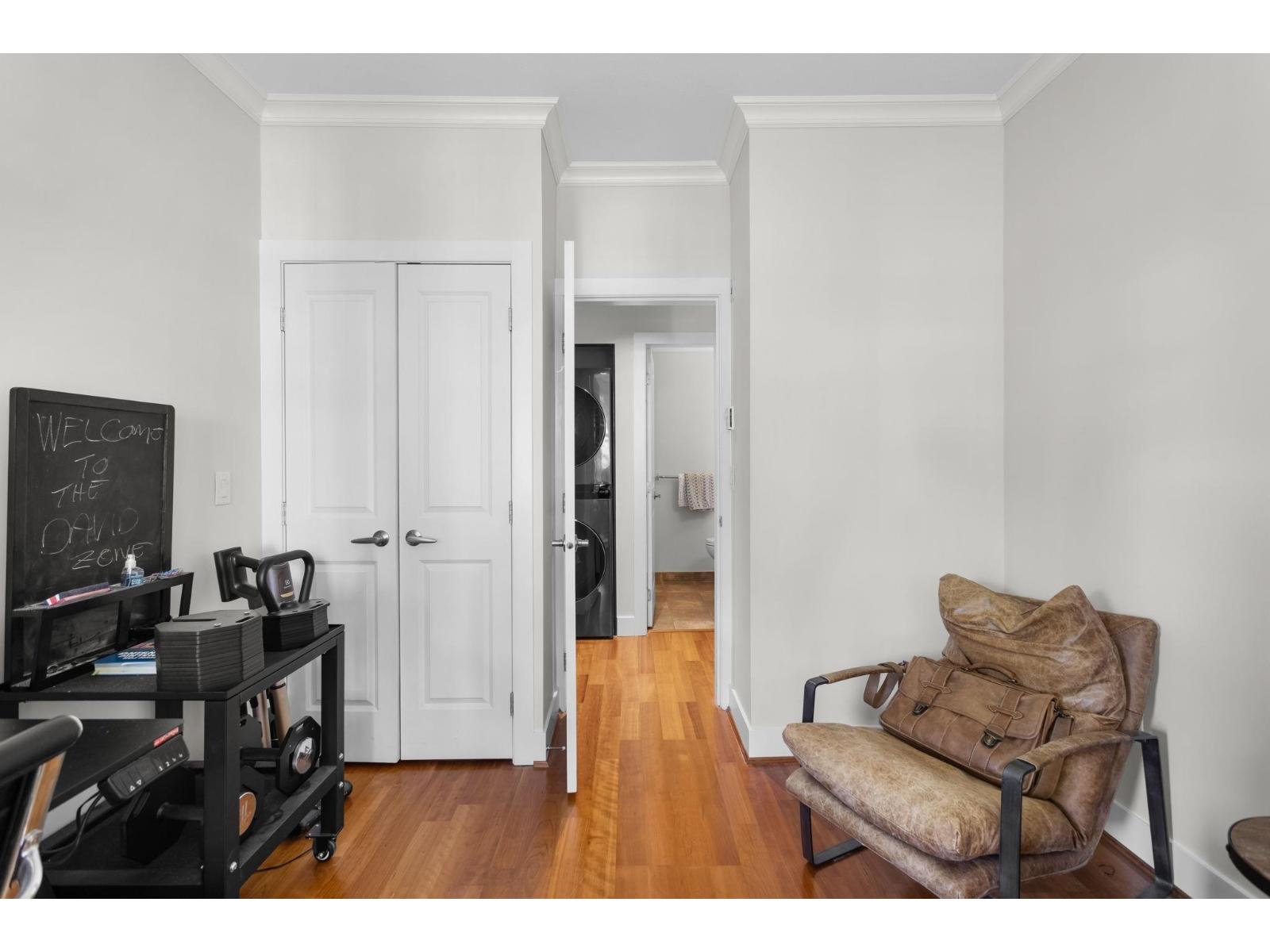 307 15350 16a Avenue Avenue Property Photo 21