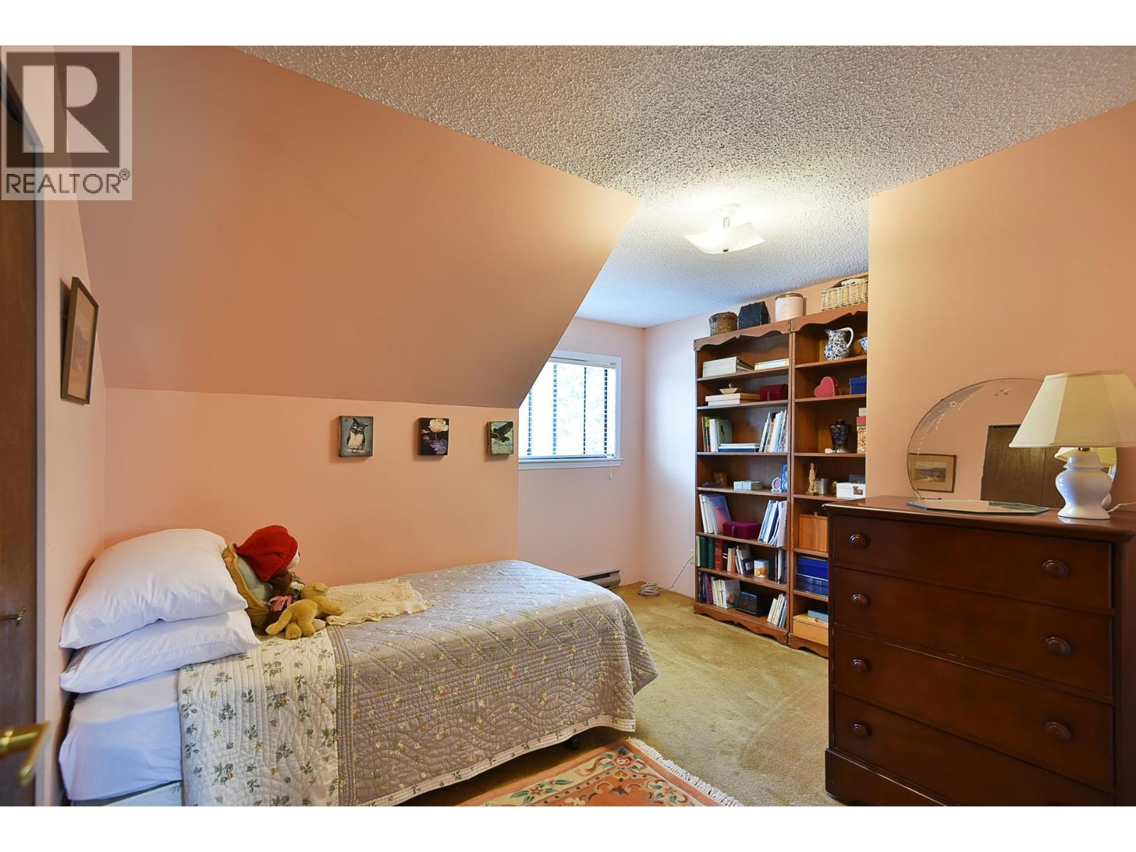 5749 Surf Circle Property Photo 16