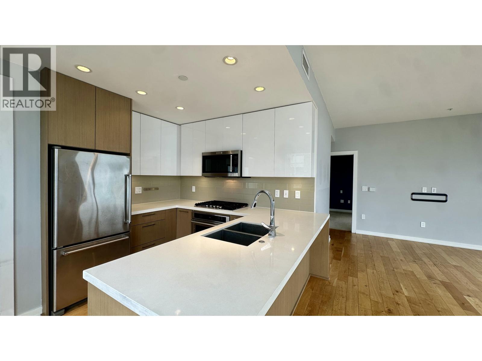208 5311 Cedarbridge Way Property Photo 9