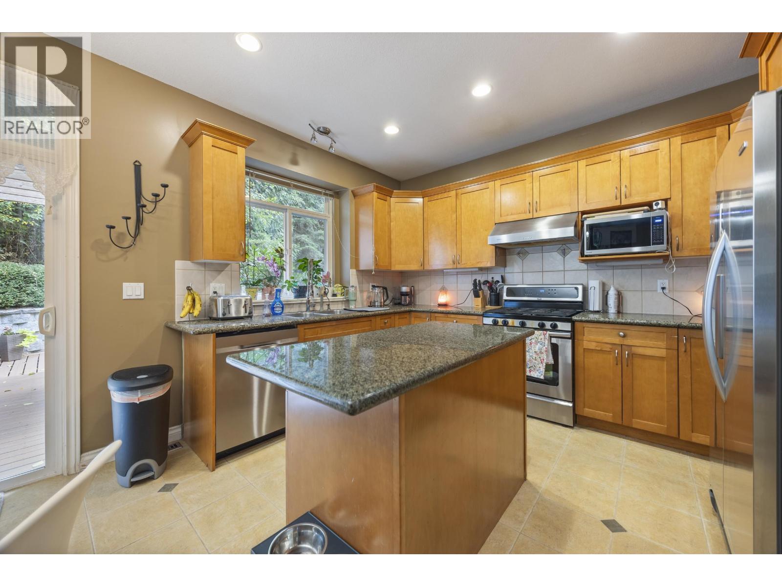 115 Eagle Pass Property Photo 10