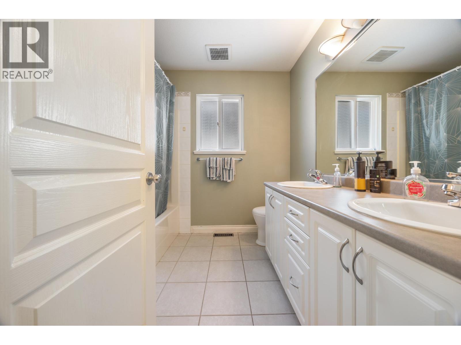115 Eagle Pass Property Photo 23