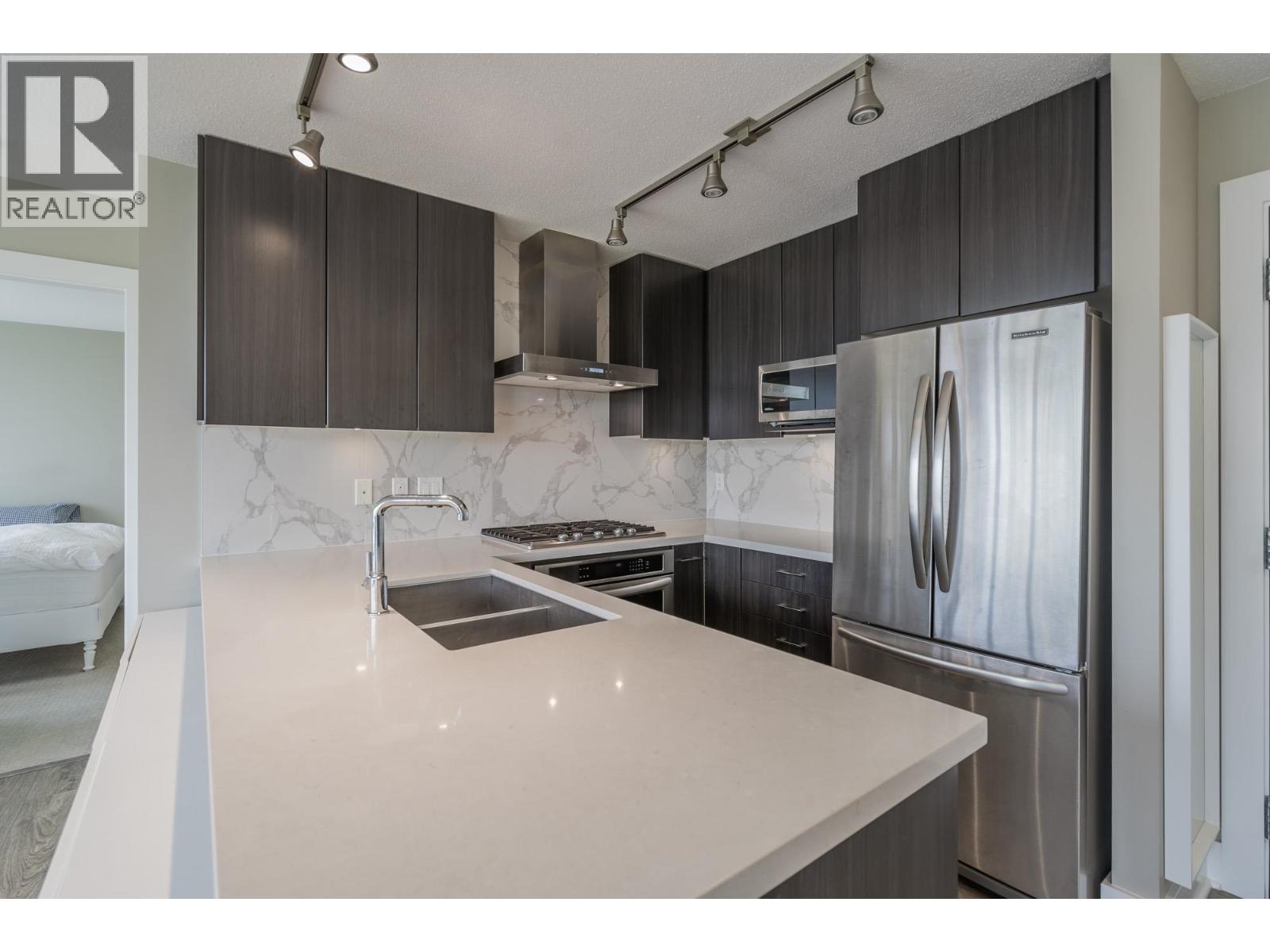 2009 4189 Halifax Street Property Photo 3
