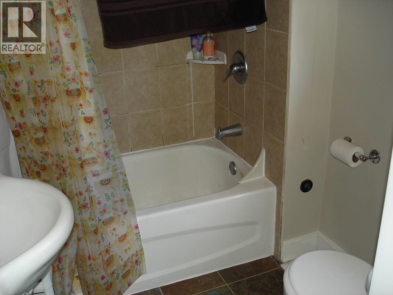 1745 Graveley Street Property Photo 9