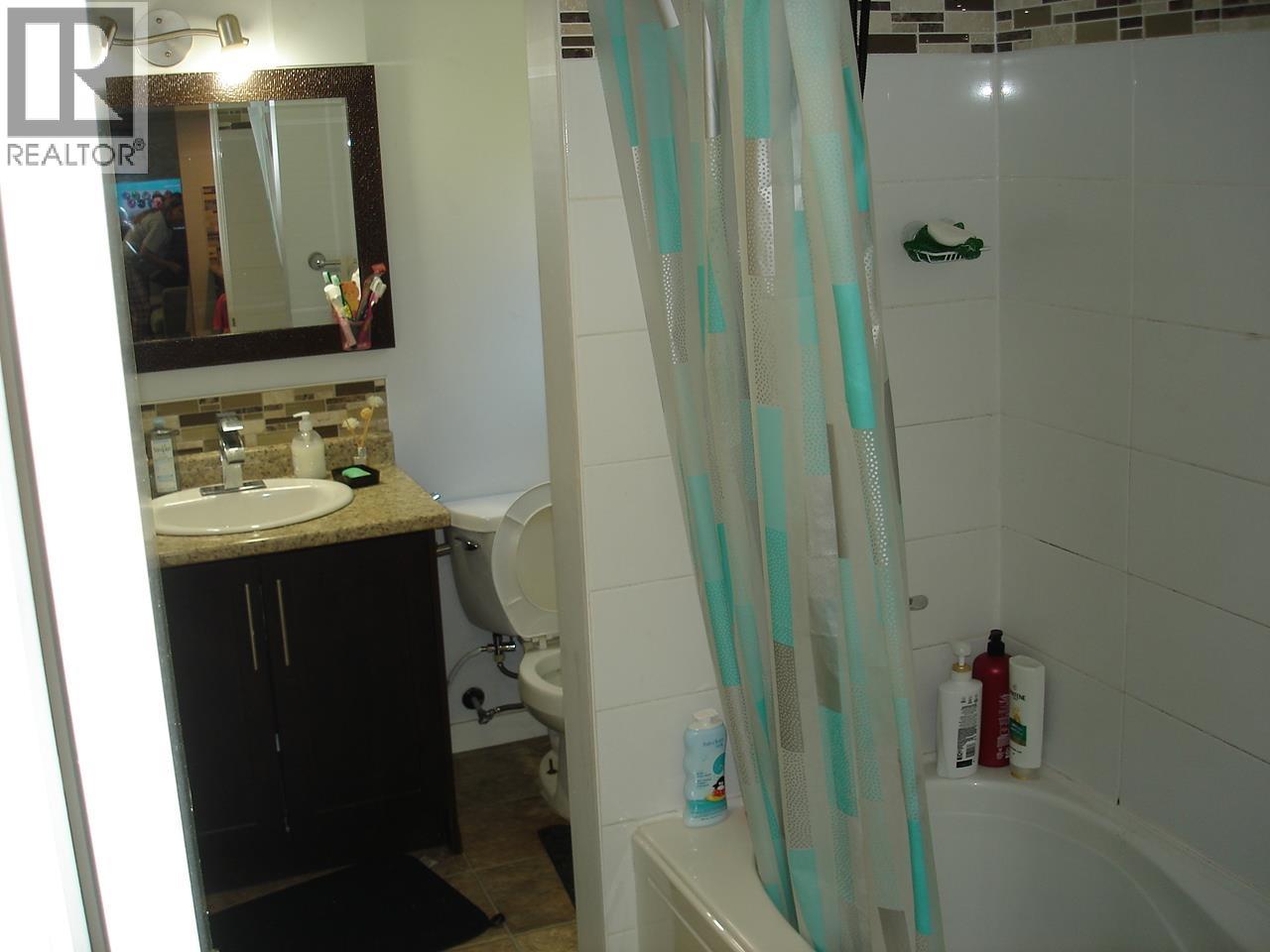 1745 Graveley Street Property Photo 18