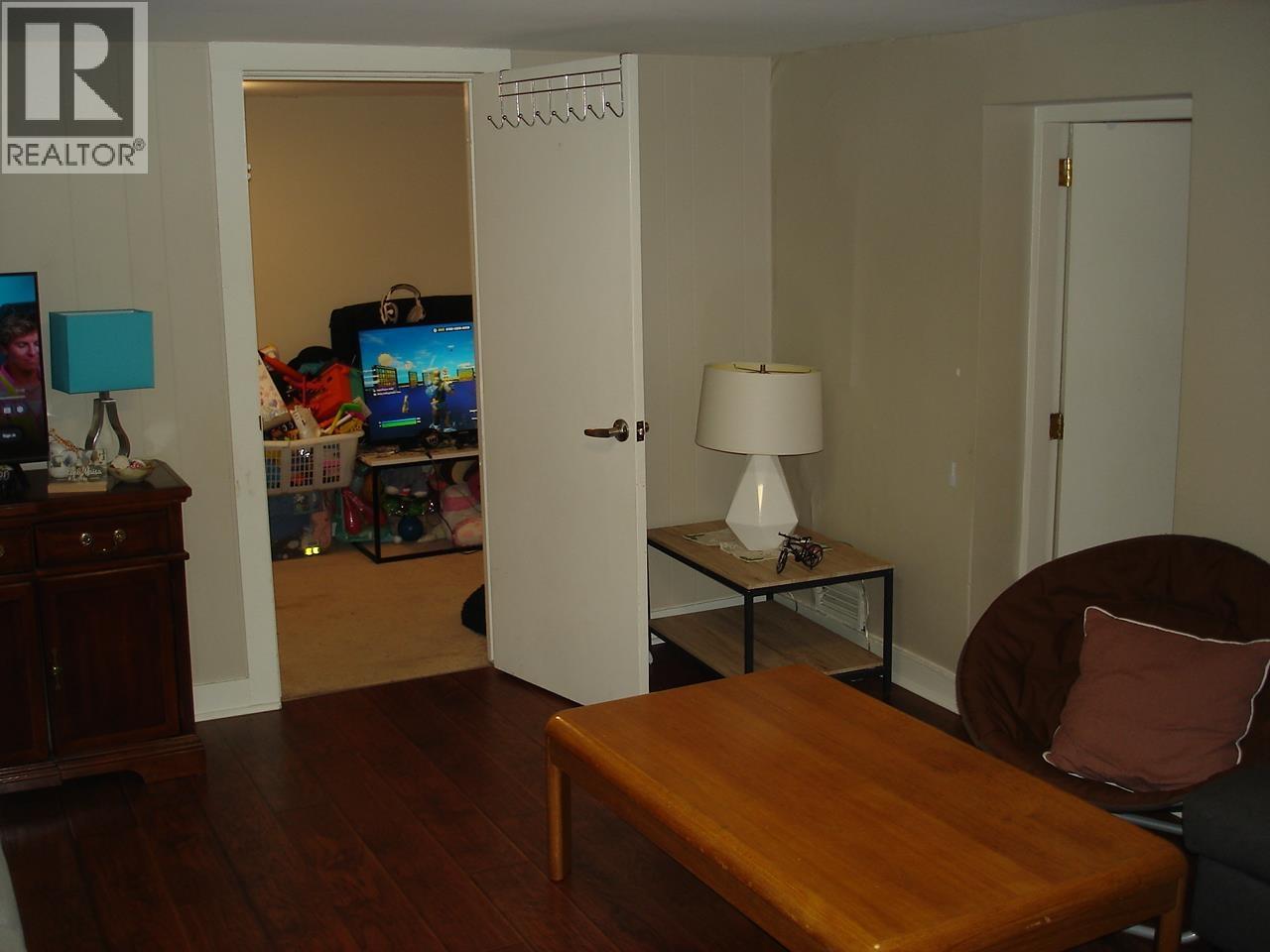 1745 Graveley Street Property Photo 21