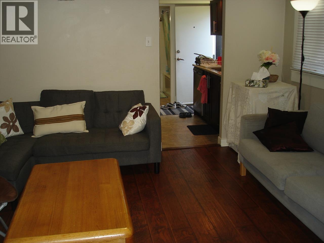 1745 Graveley Street Property Photo 26