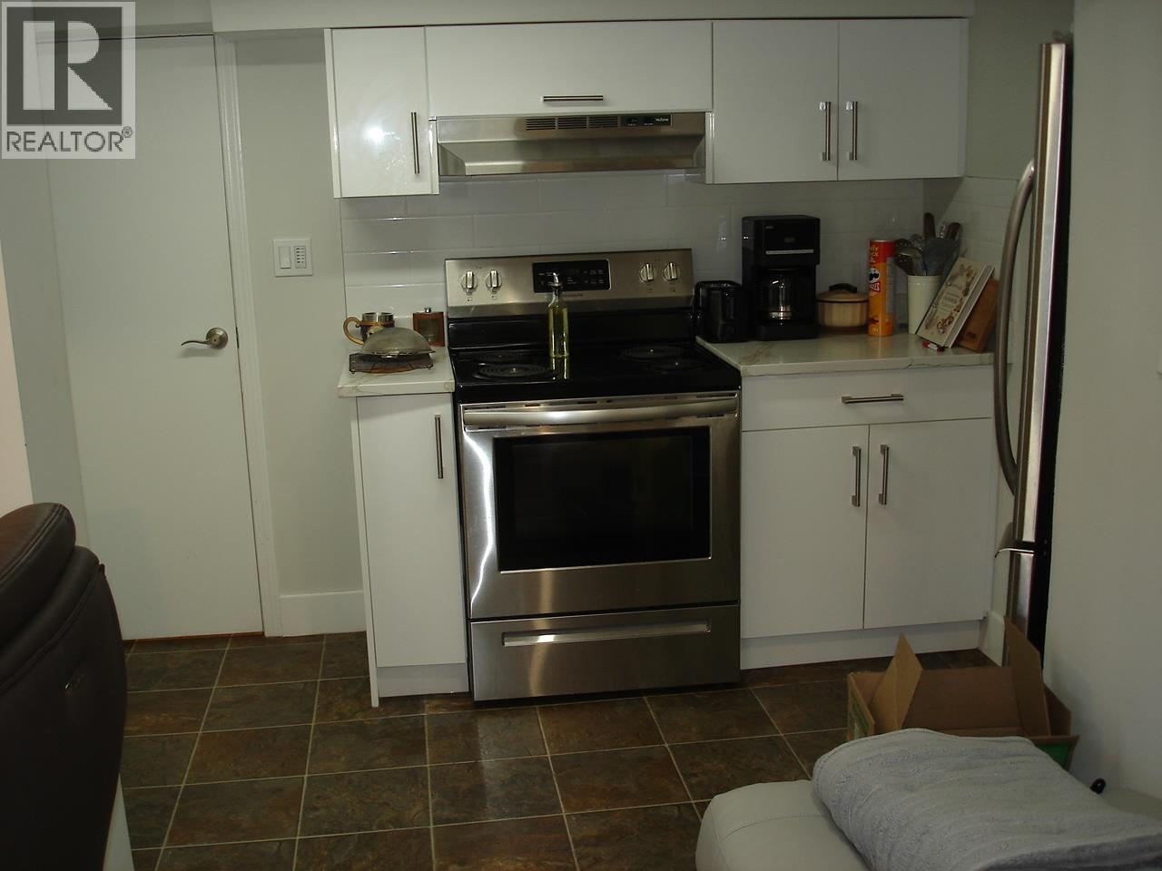 1745 Graveley Street Property Photo 29