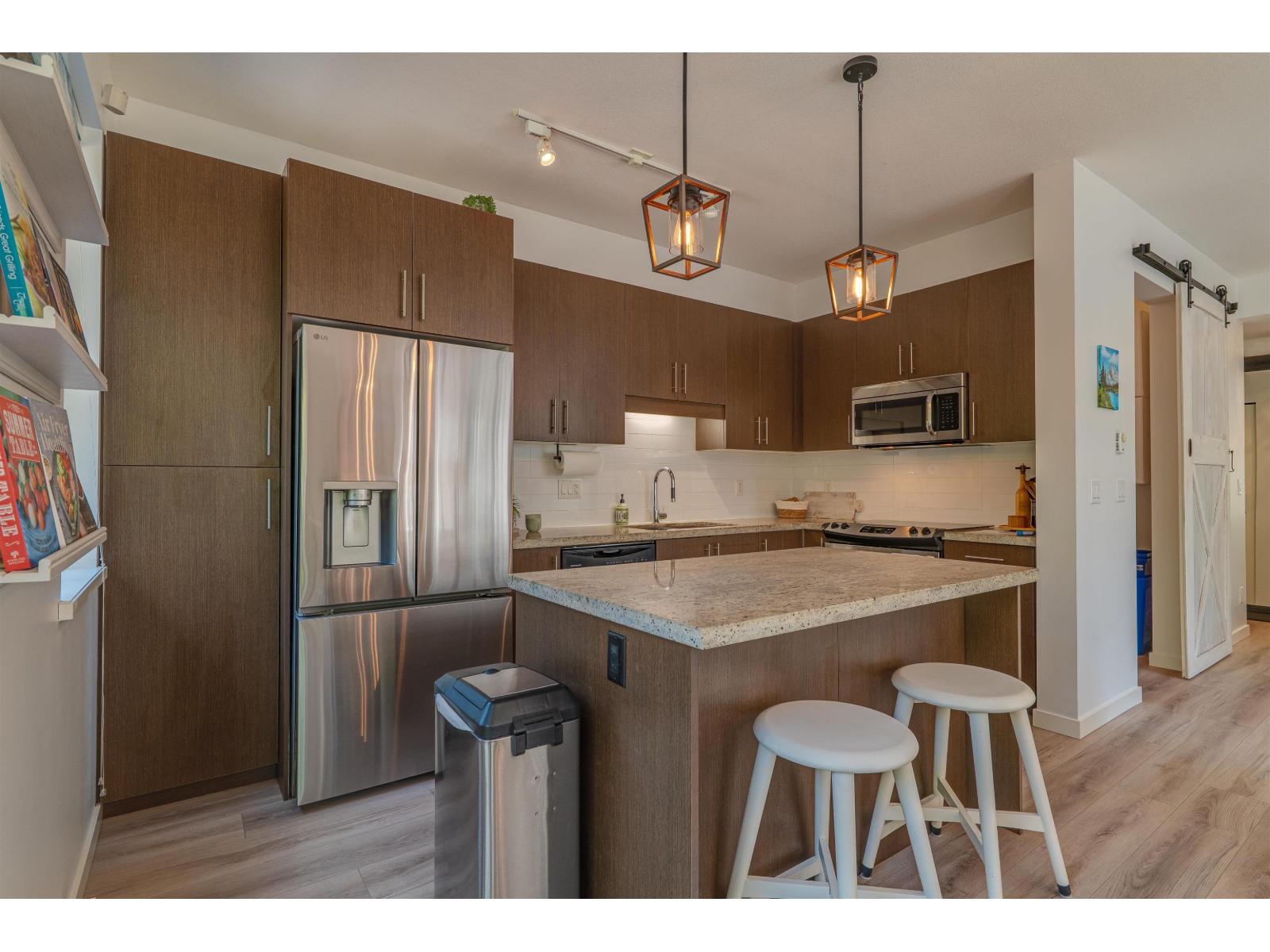 39 14888 62 Avenue Property Photo 16