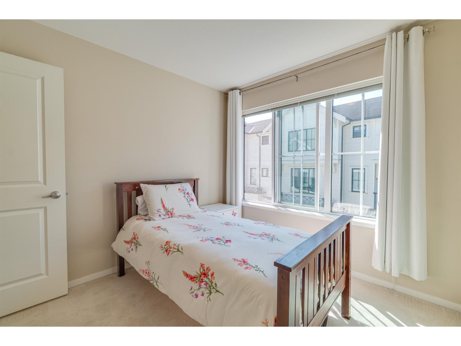 39 14888 62 Avenue Property Photo 29