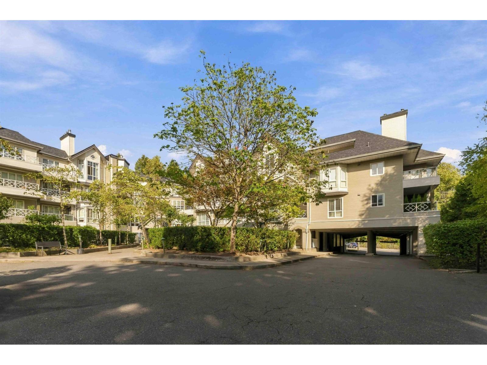 314 9979 140 Street Property Photo 1
