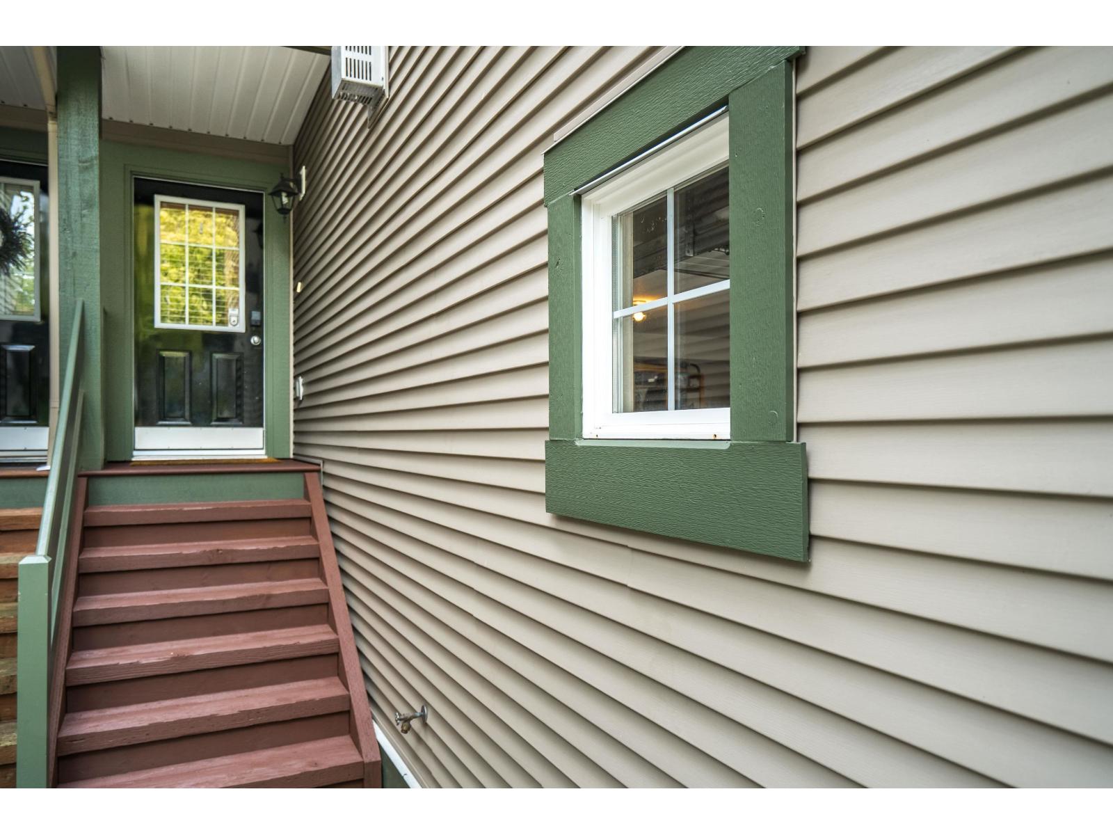 55 6050 166 Street Property Photo 5