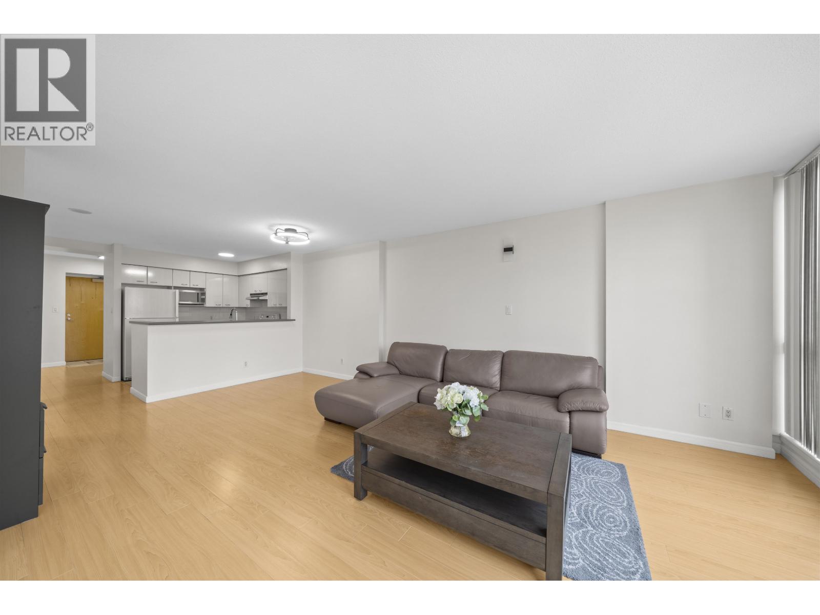 1503 6088 Willingdon Avenue Property Photo 3