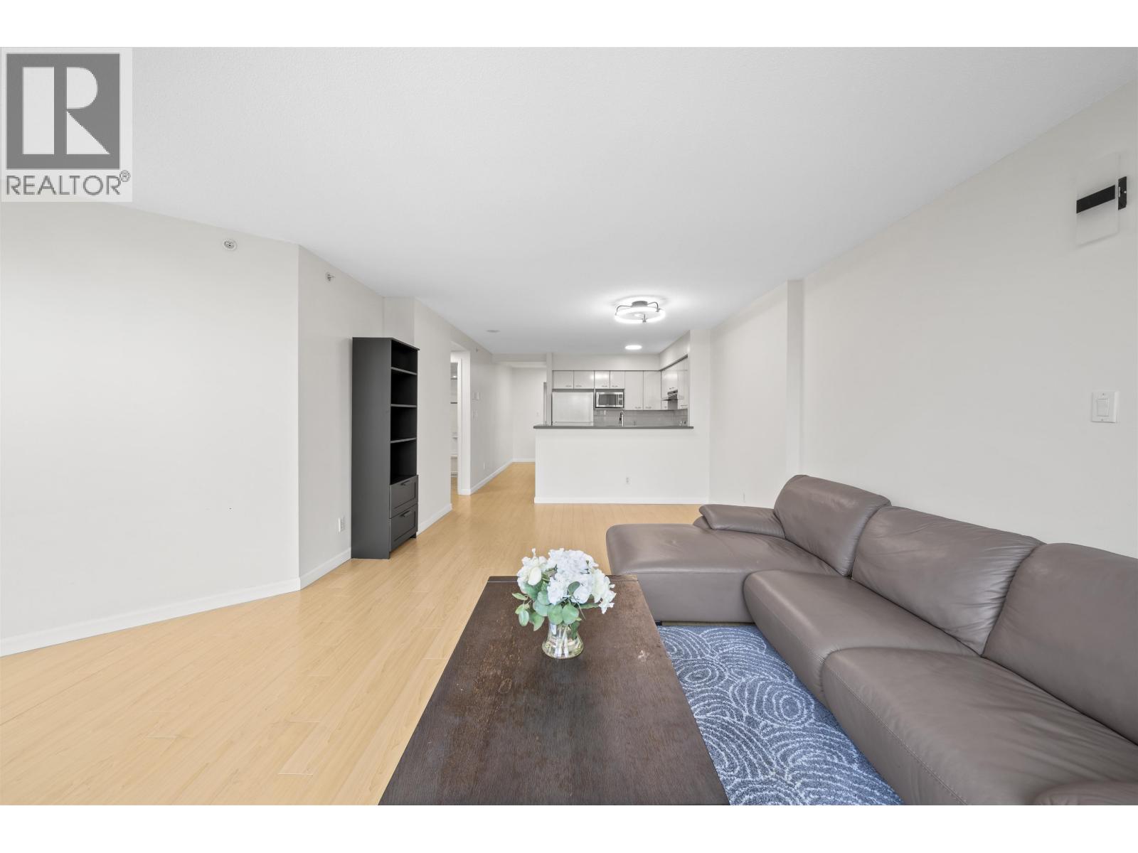 1503 6088 Willingdon Avenue Property Photo 7