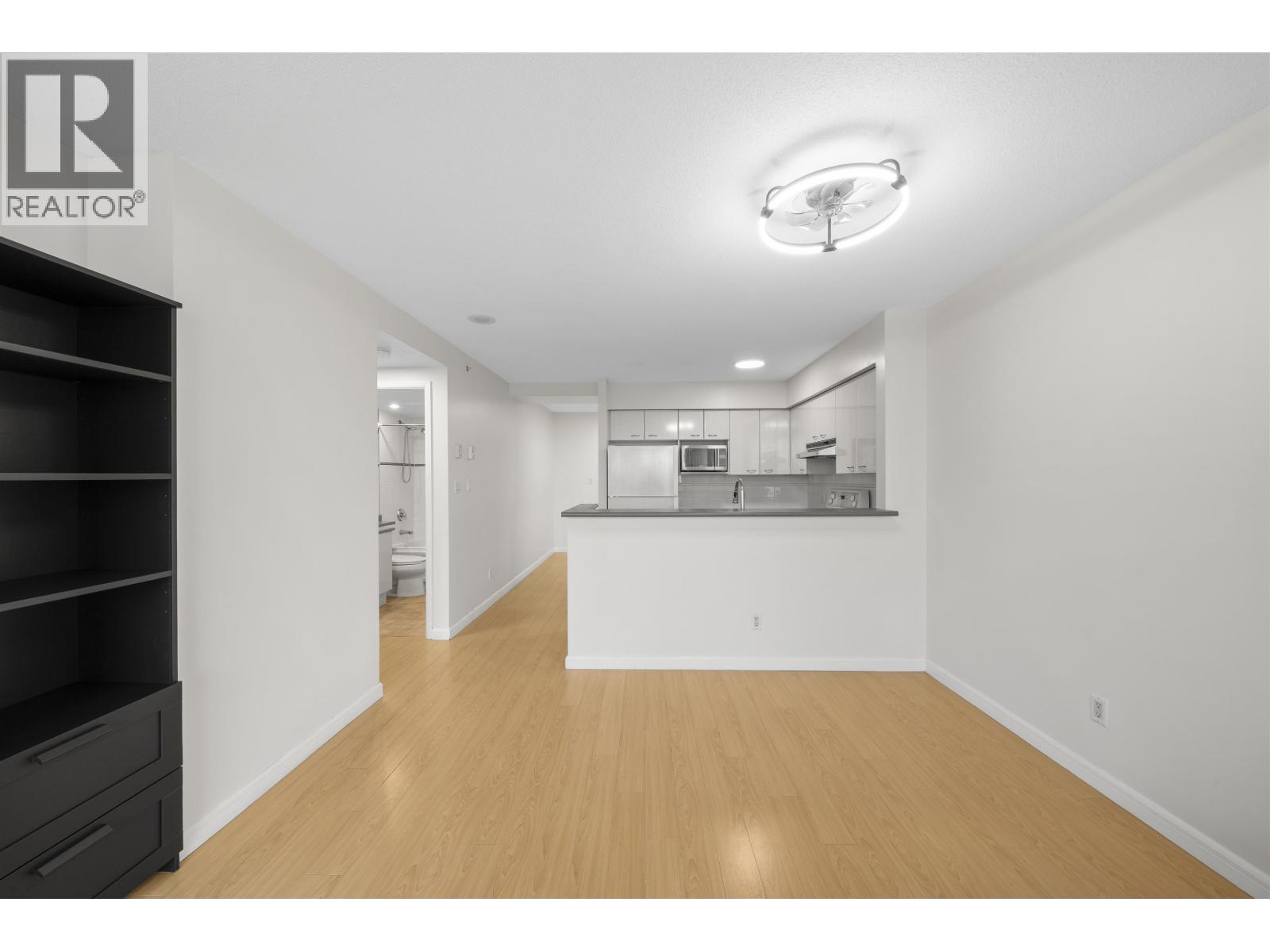 1503 6088 Willingdon Avenue Property Photo 12