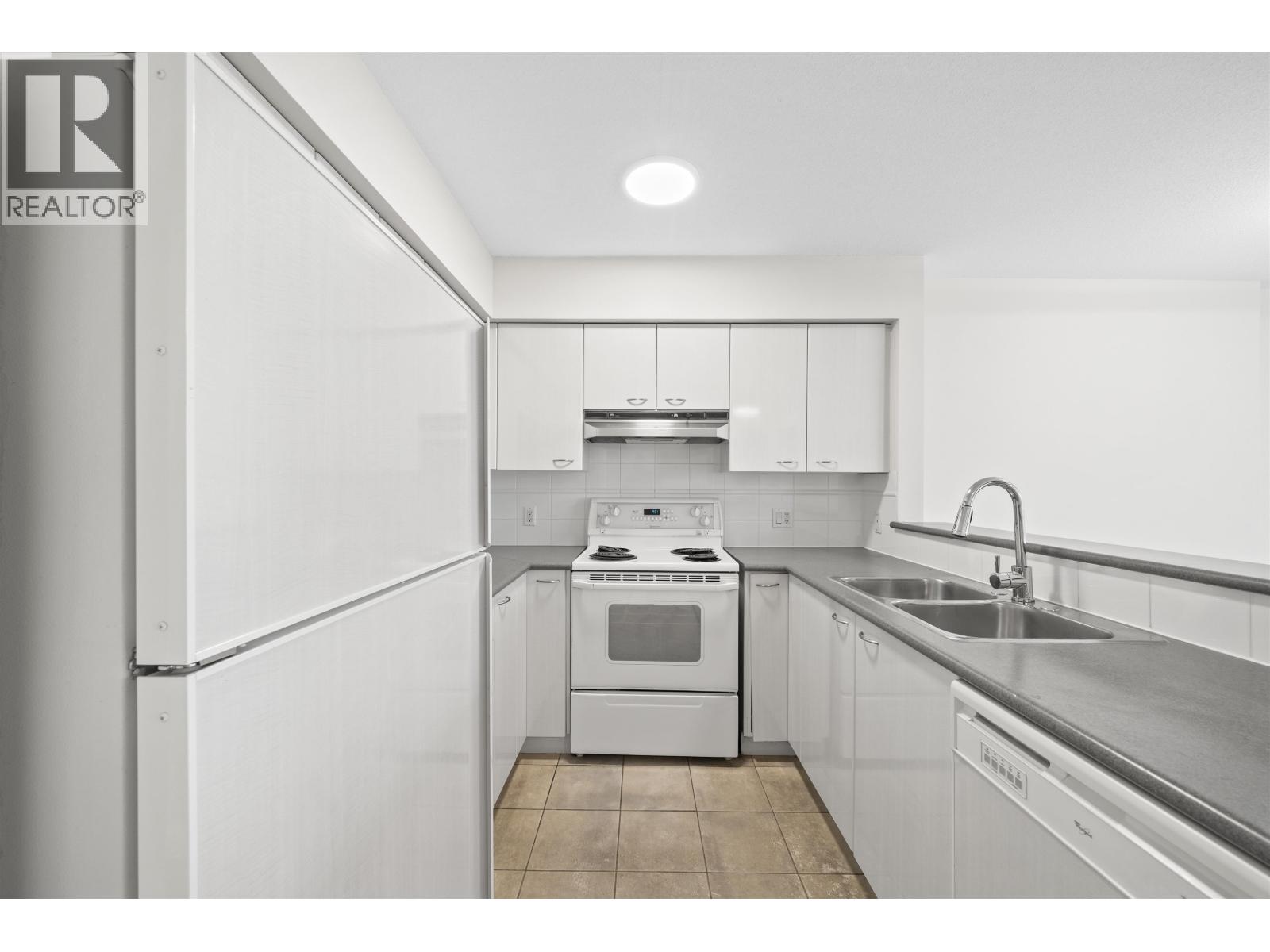 1503 6088 Willingdon Avenue Property Photo 15