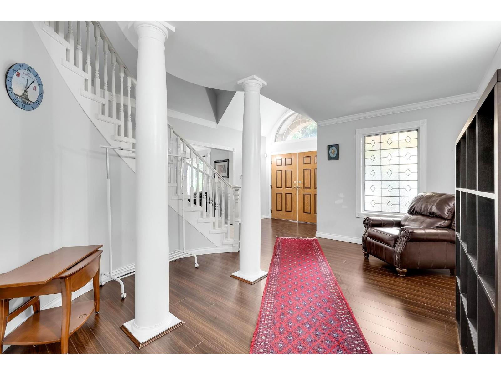 17588 28 Avenue Property Photo 3