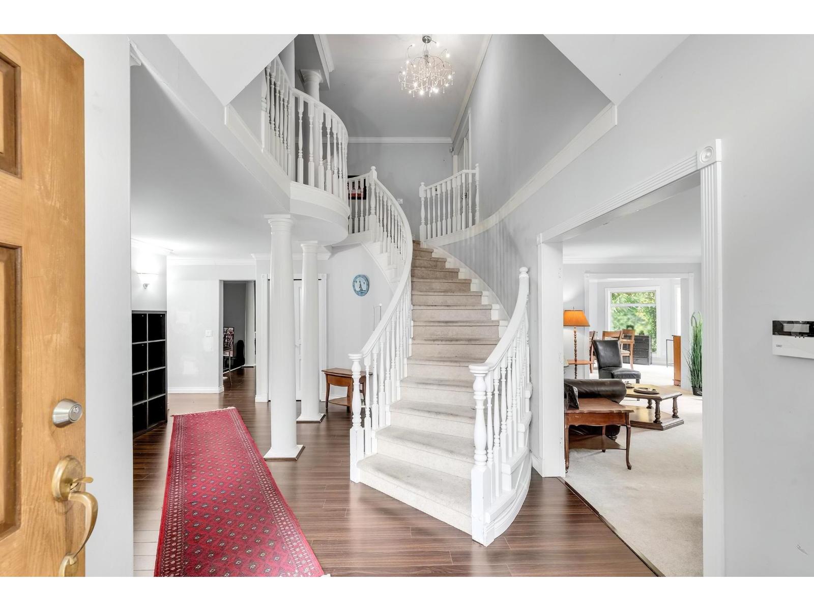 17588 28 Avenue Property Photo 15