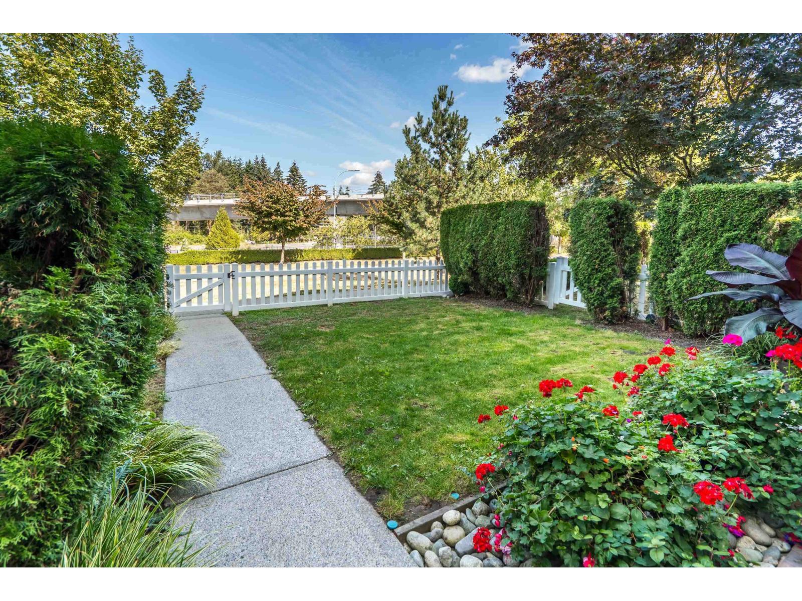 7 7168 179 Street Property Photo 31