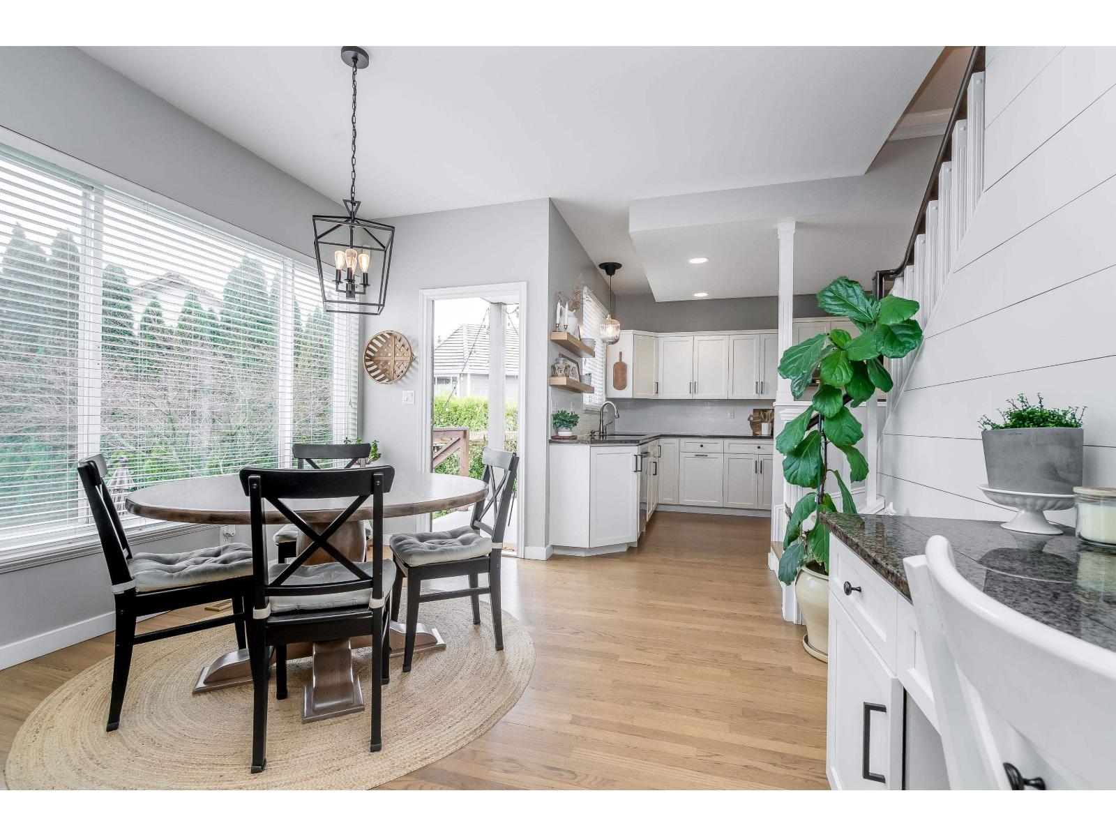 21075 86 Avenue Property Photo 11
