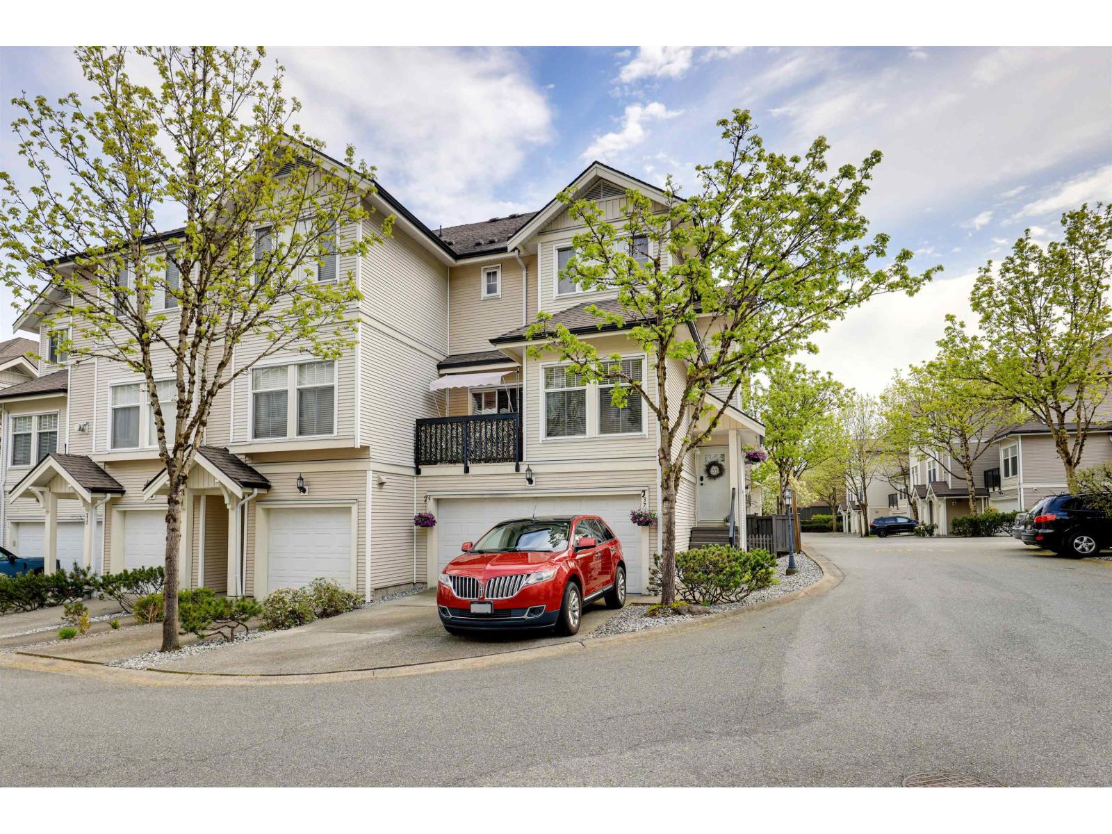 37 21535 88 Avenue Property Photo 1