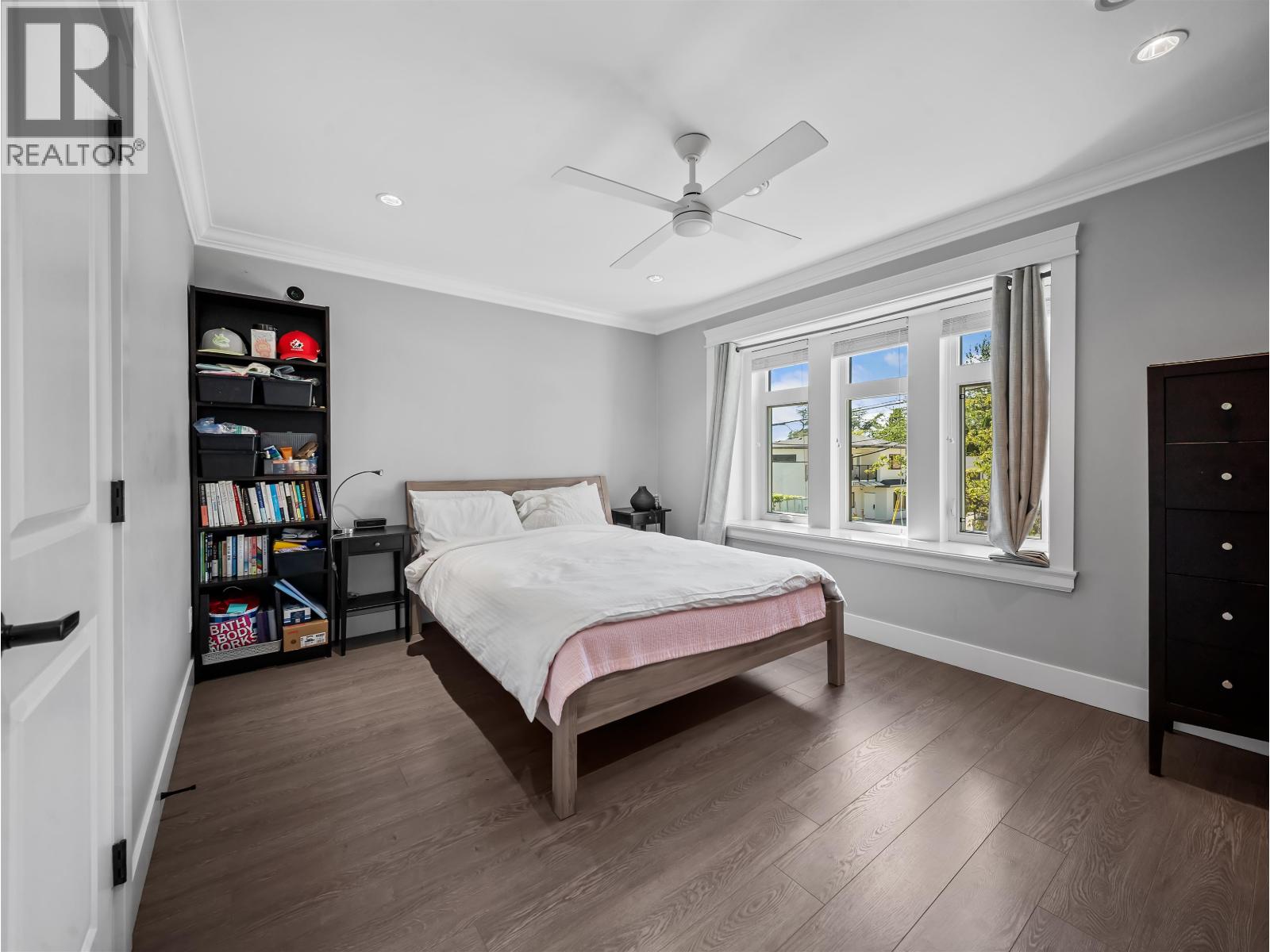 7626 Hedley Avenue Property Photo 25