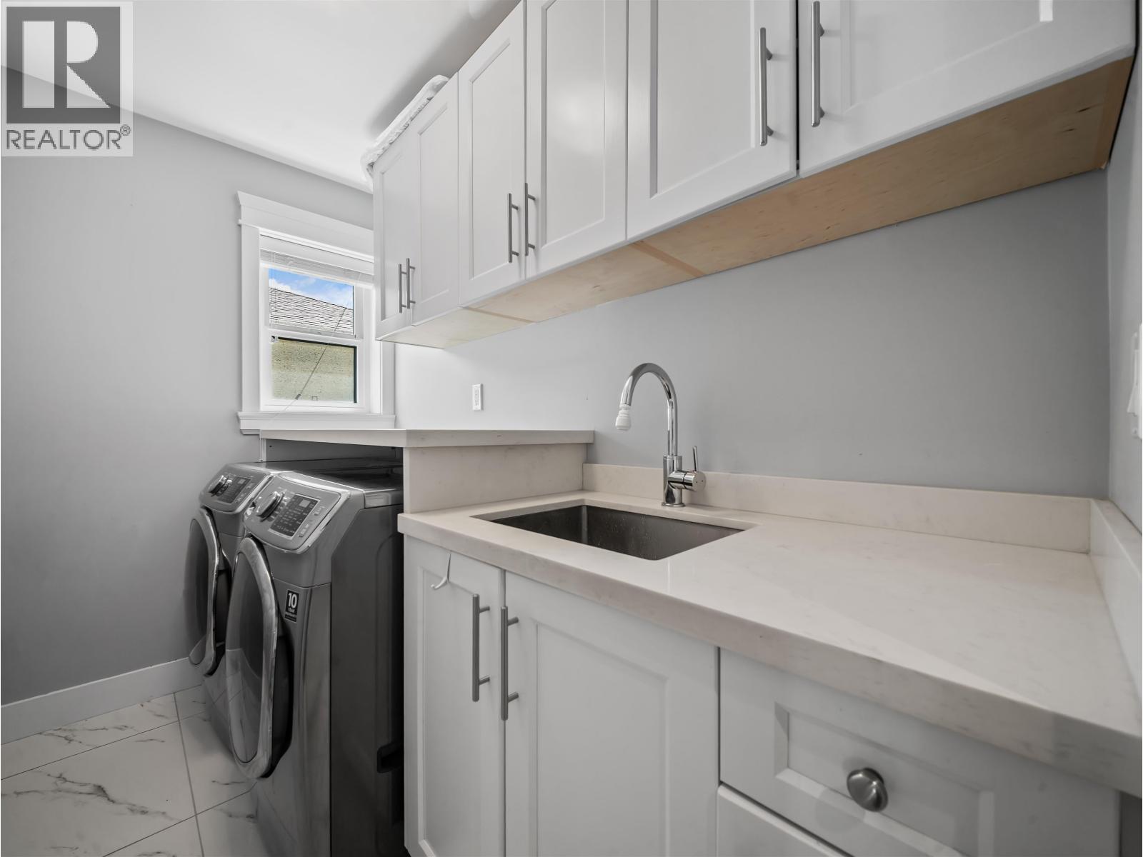 7626 Hedley Avenue Property Photo 29