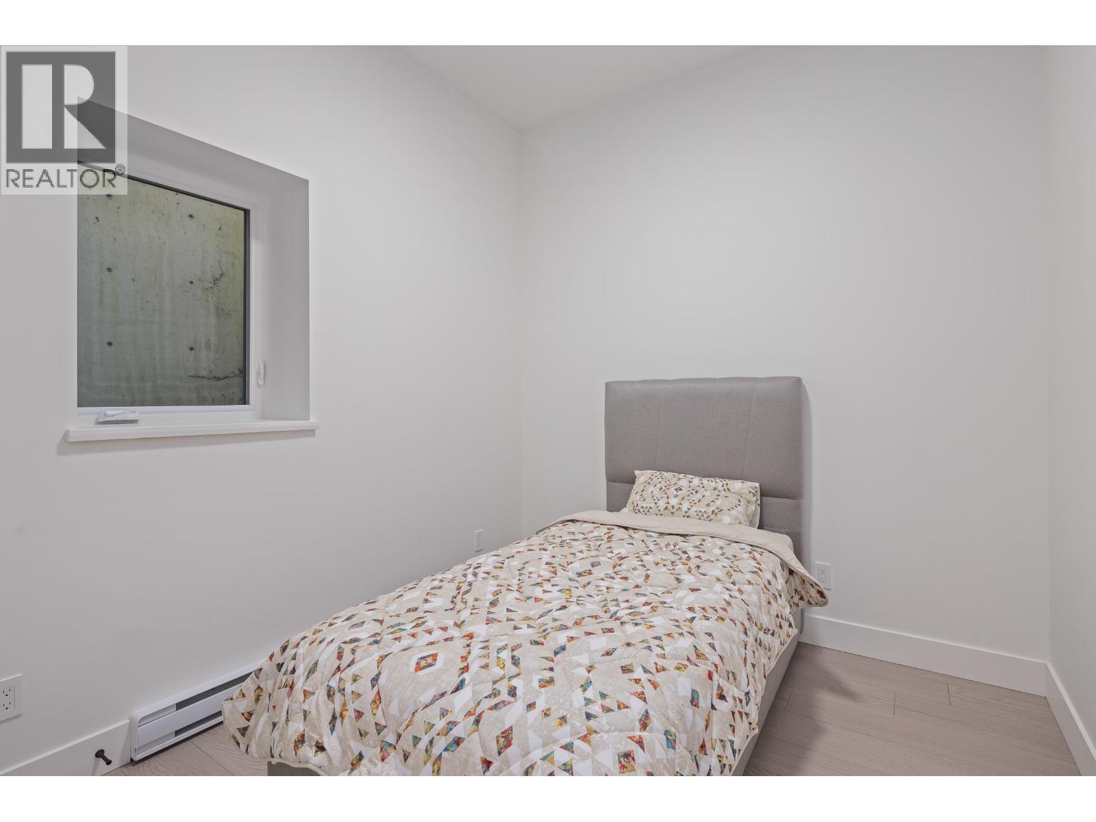 37 3385 Mamquam Road Property Photo 32