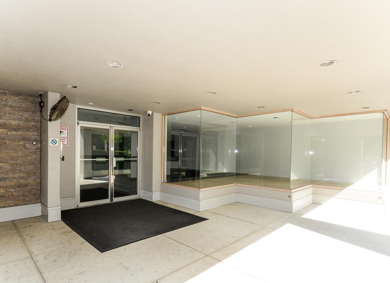 702 14881 103a Avenue Property Photo 3