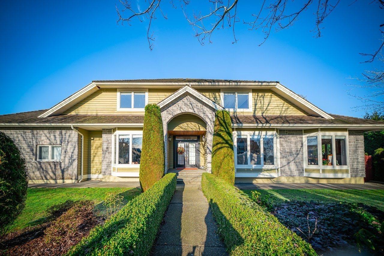 15775 39a Avenue Property Photo 1