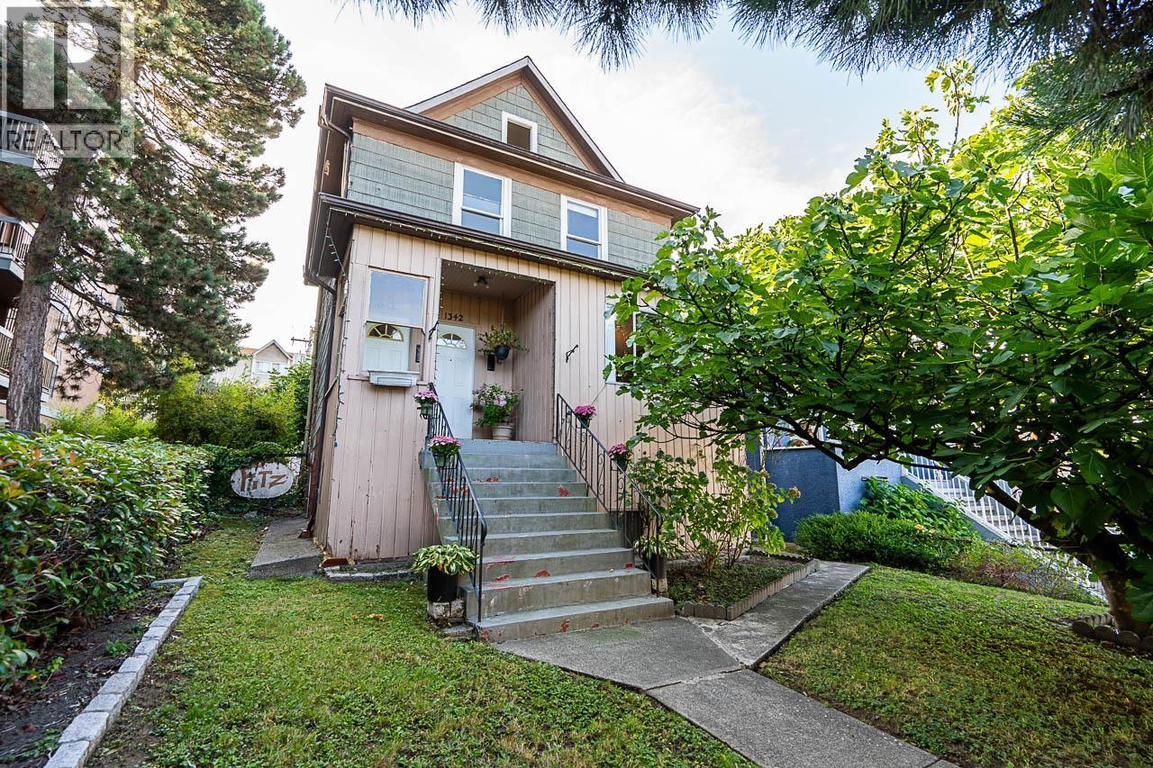 1342 Grant Street Property Photo 1