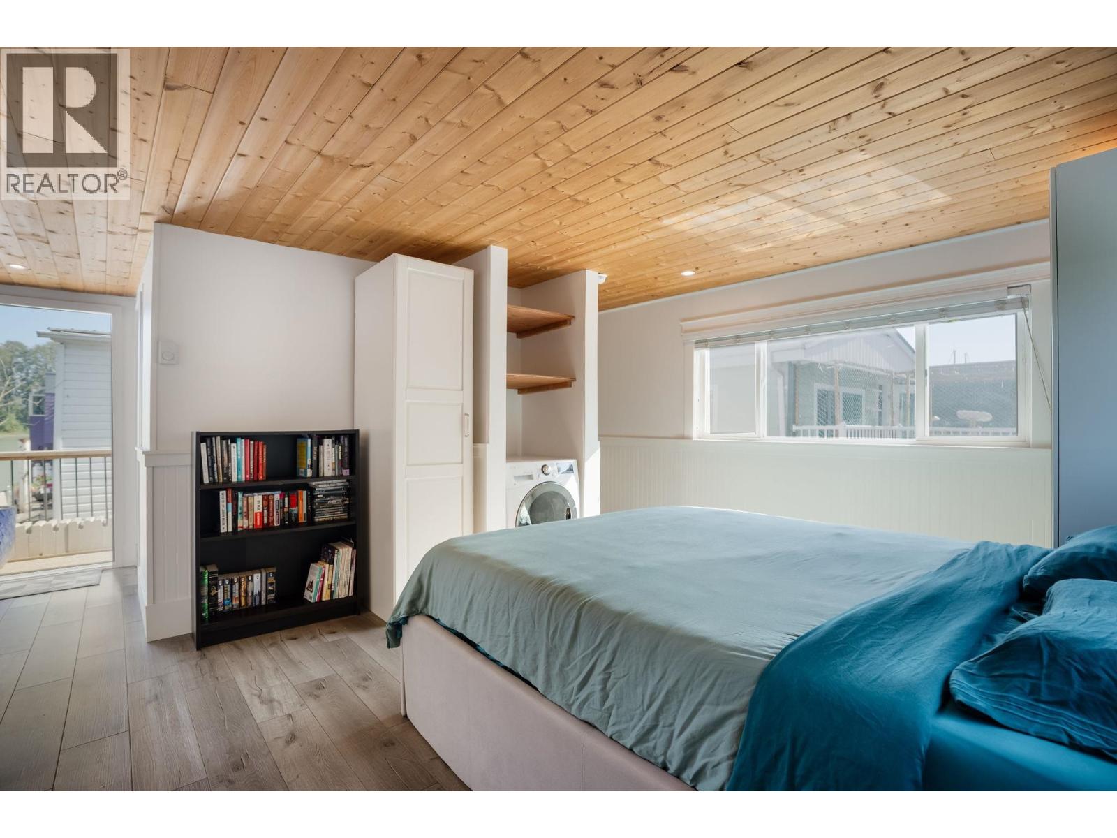 5 23080 Dyke Road Property Photo 21