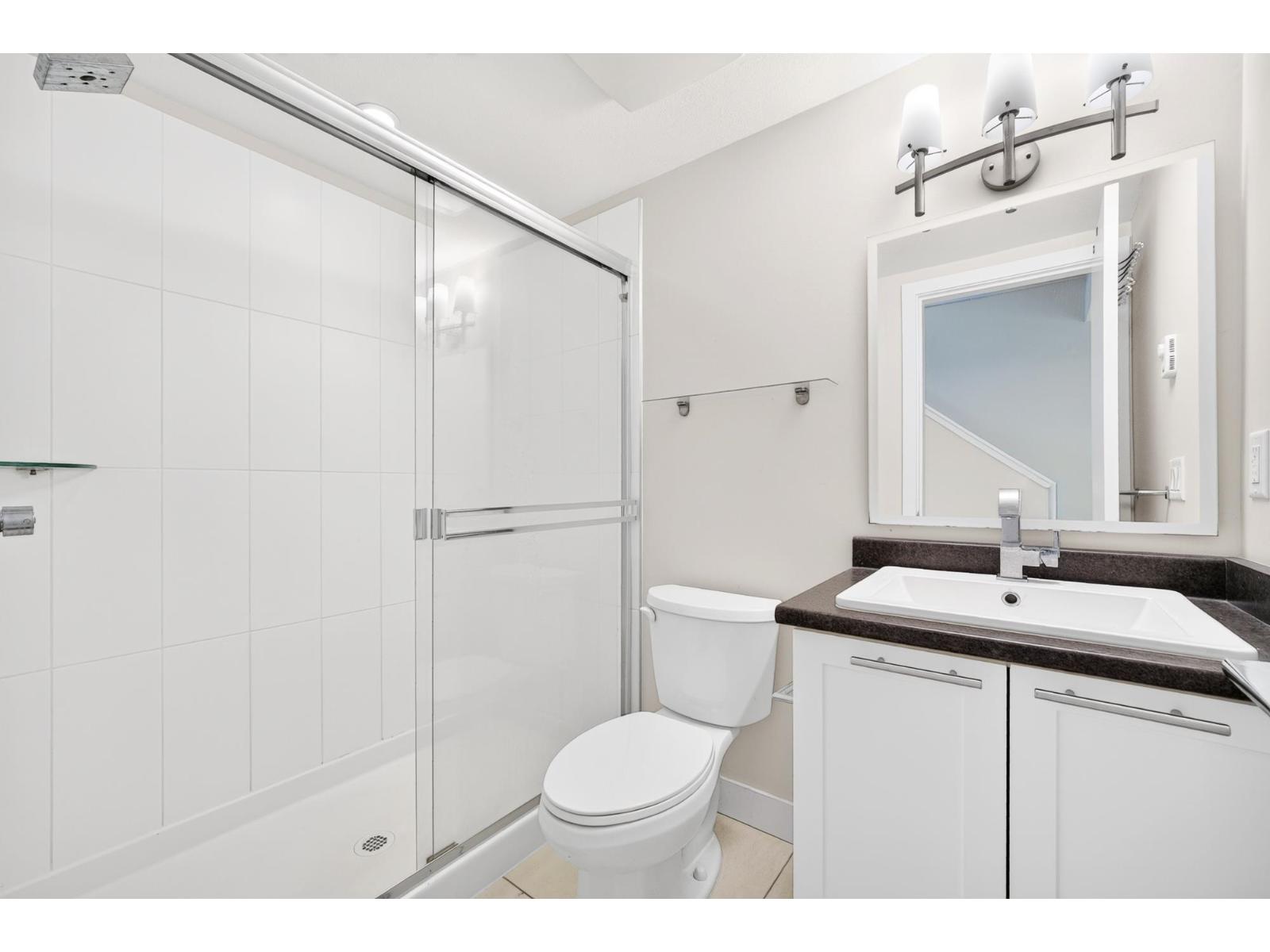 69 16222 23a Avenue Property Photo 16